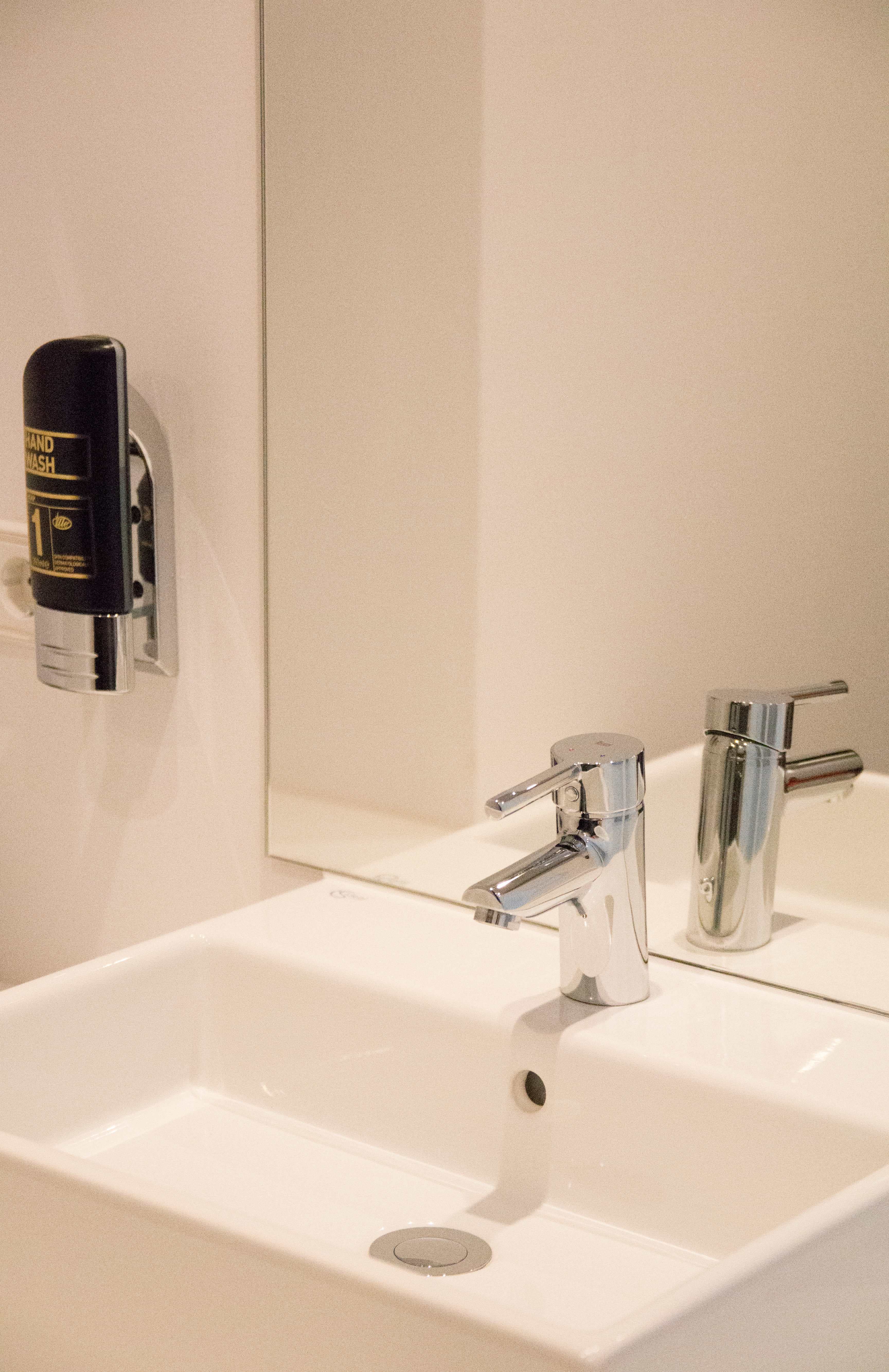 PlanetOneHotel Ansicht 4
