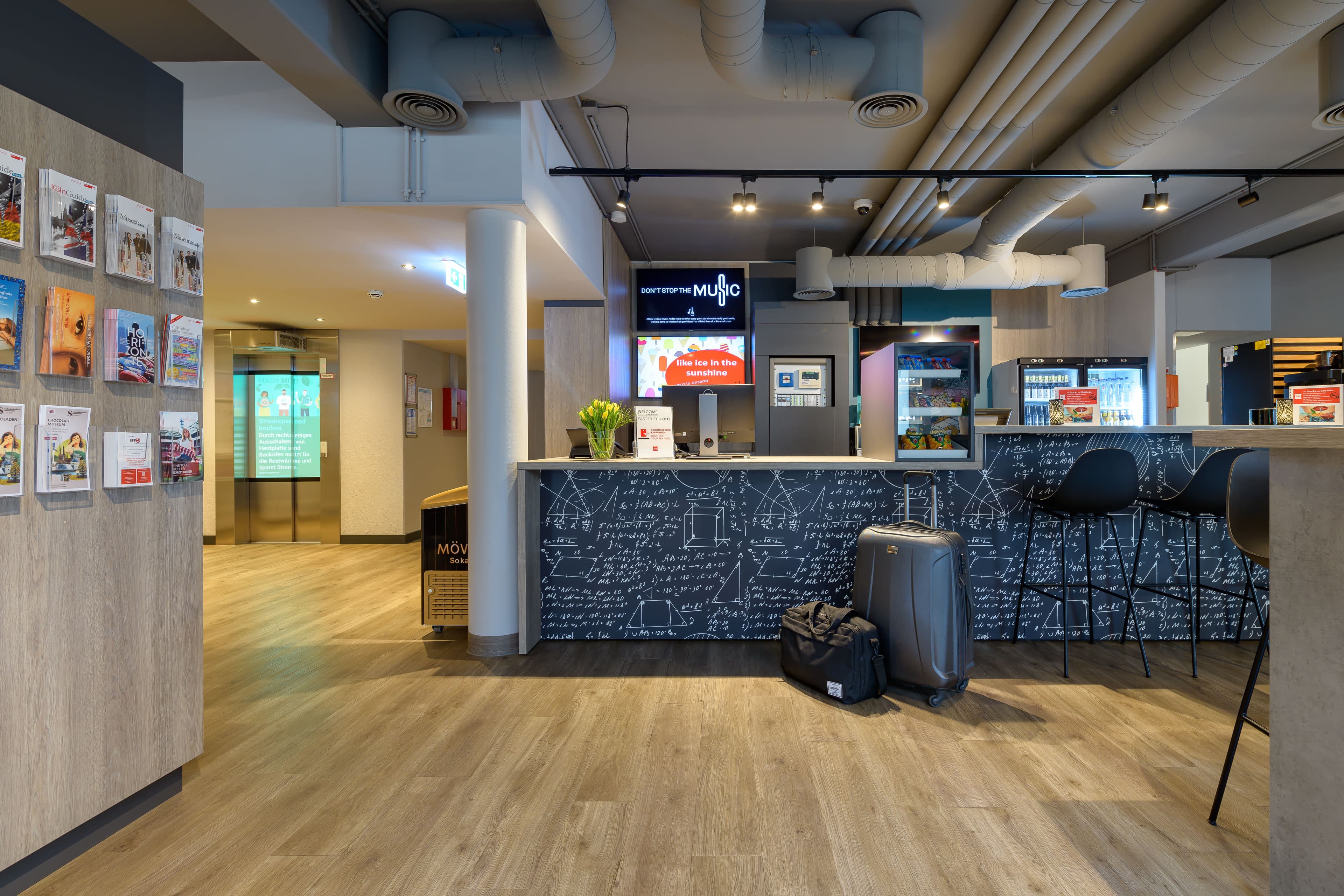 Hotel ibis Köln Frechen Ansicht 9