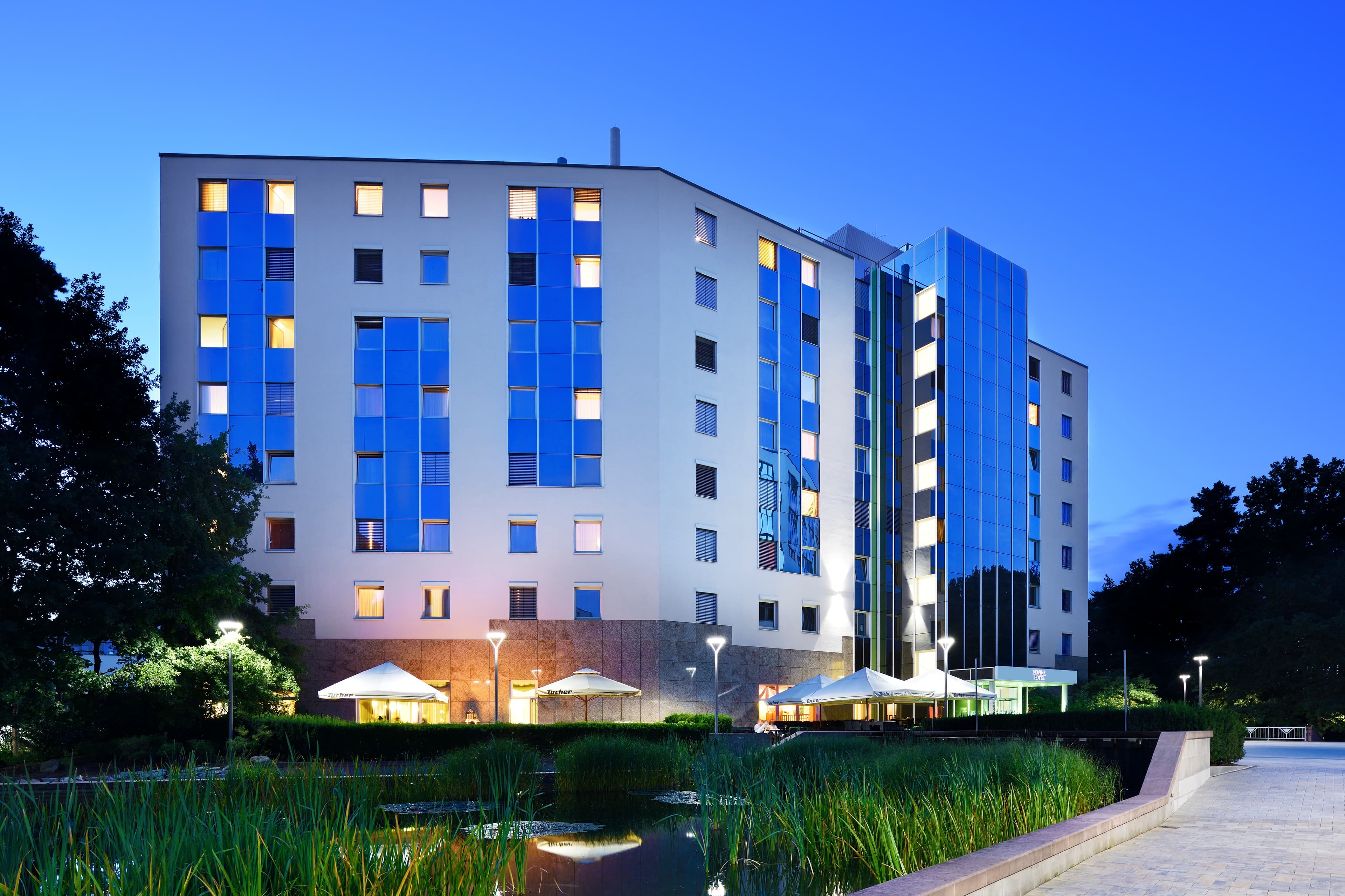 Novina Hotel Südwestpark Ansicht 2
