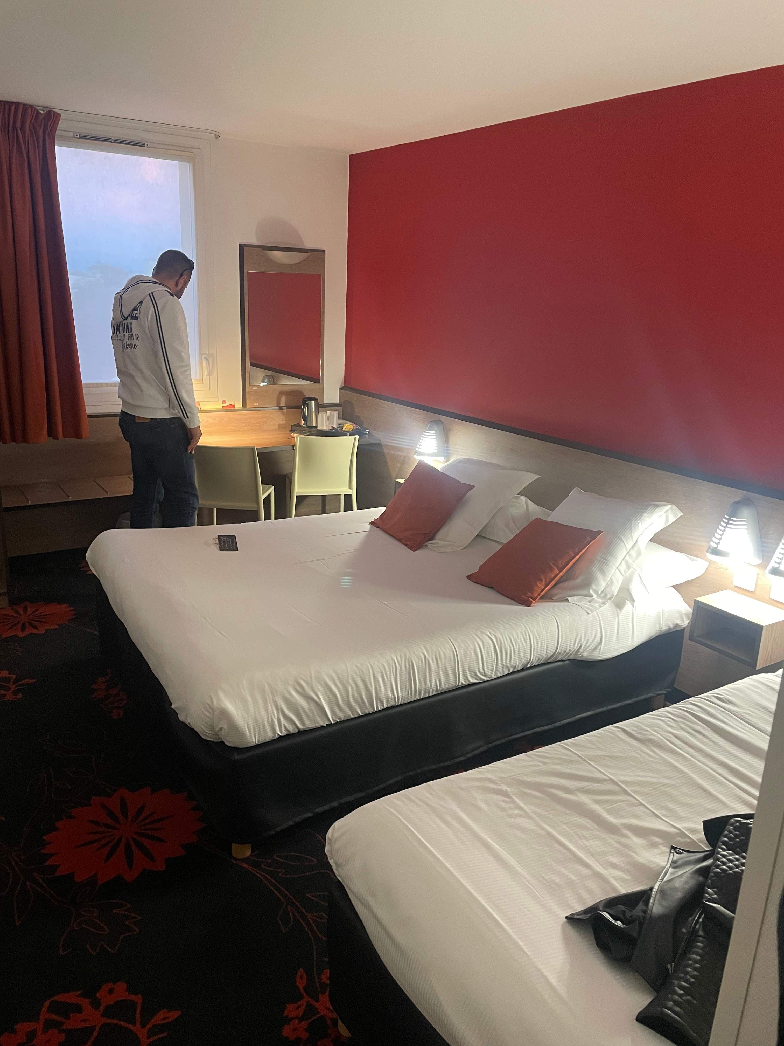 Hotel Clermont Estaing Ansicht 5