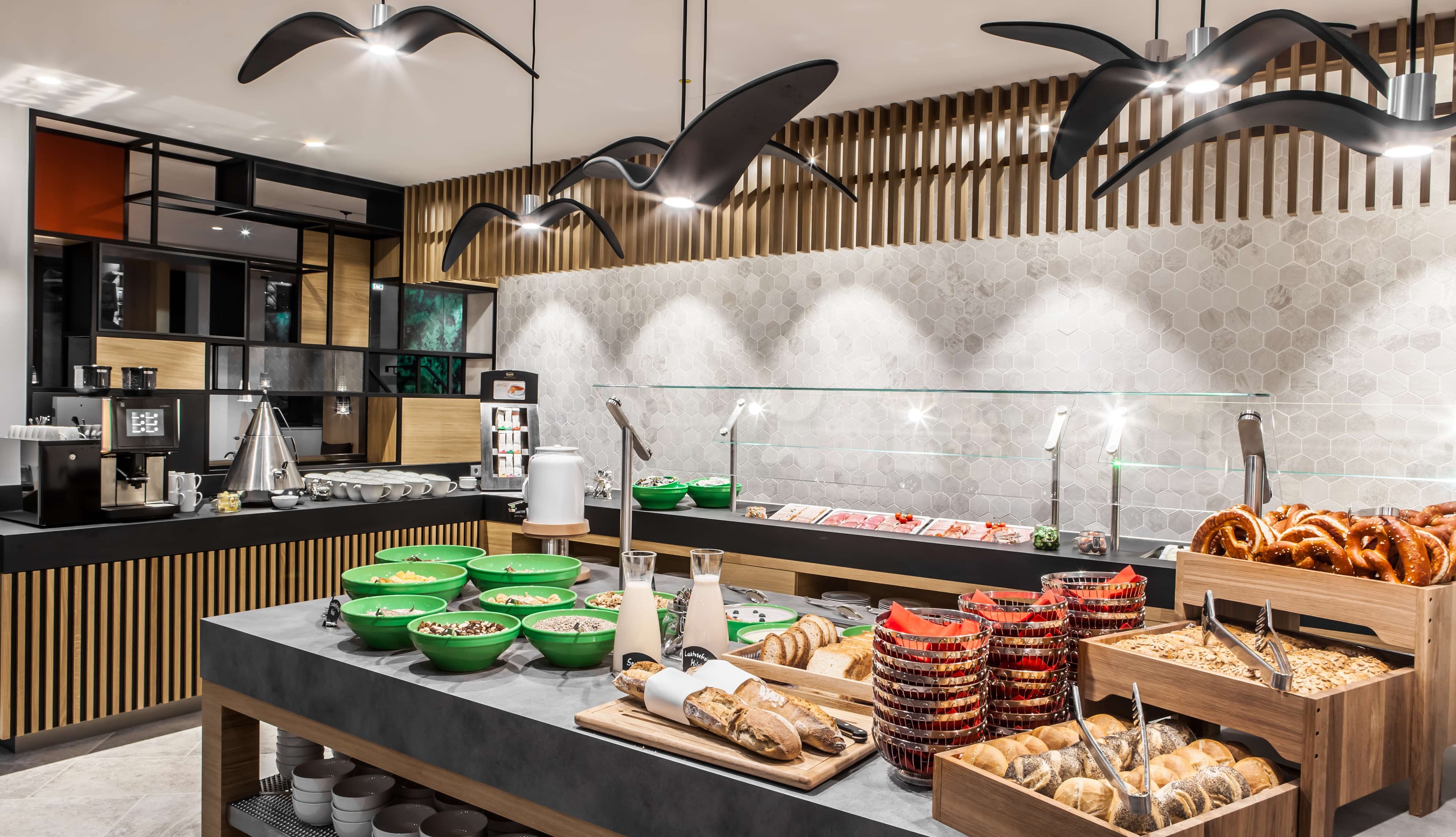 Holiday Inn München - Leuchtenbergring Ansicht 6