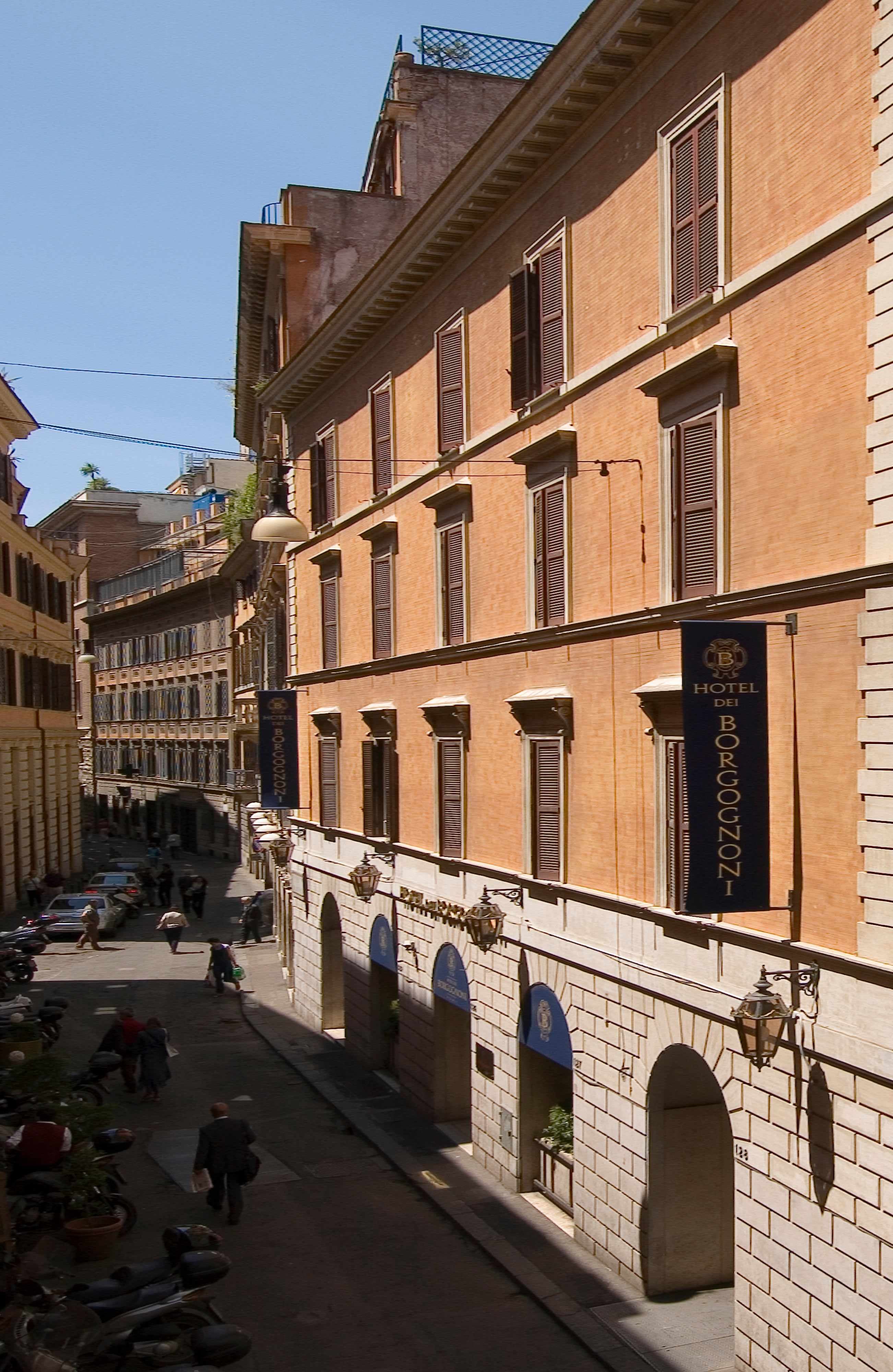 Hotel Dei Borgognoni Ansicht 2