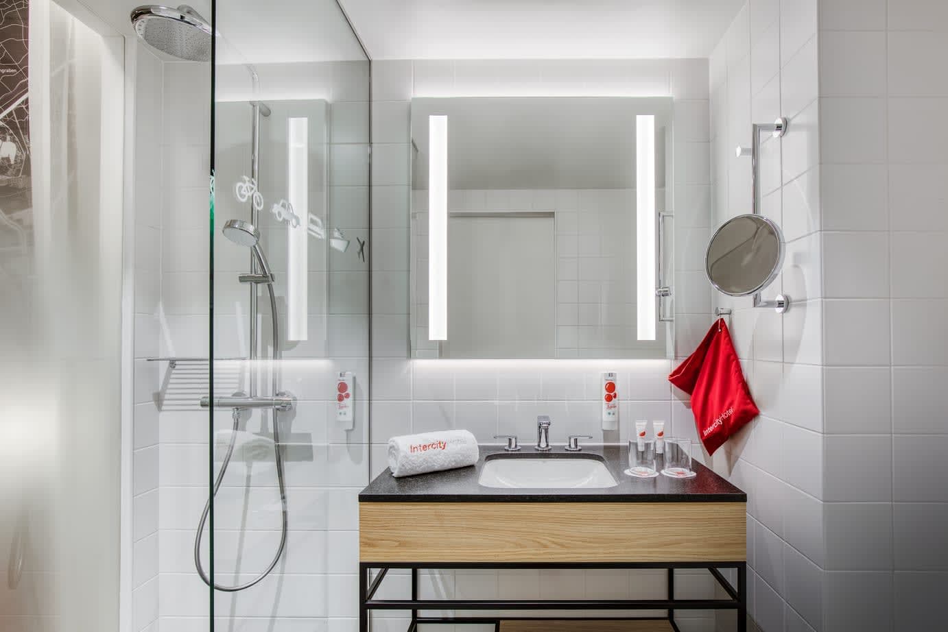 IntercityHotel Amsterdam Schiphol Airport Ansicht 4