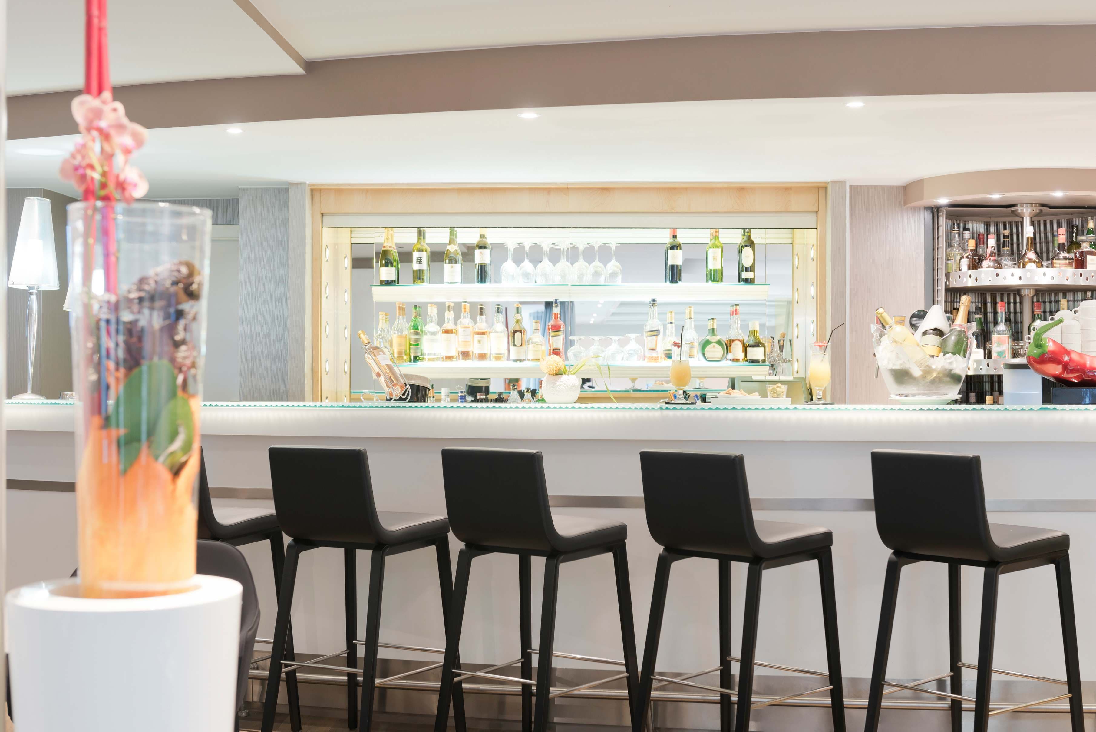 Novotel Geneve Centre Hotel Ansicht 8