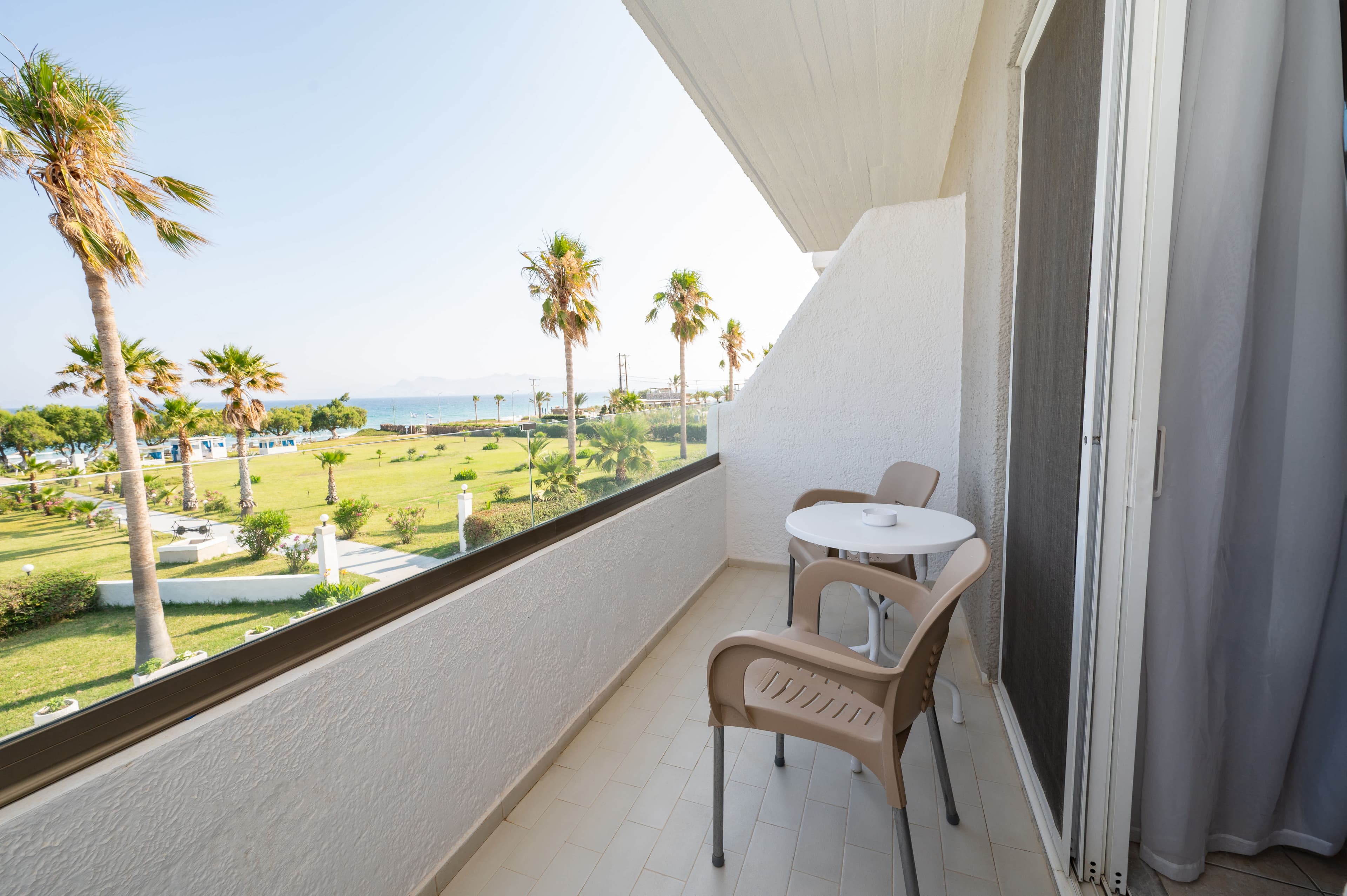 Costa Angela Seaside Resort Ansicht 6
