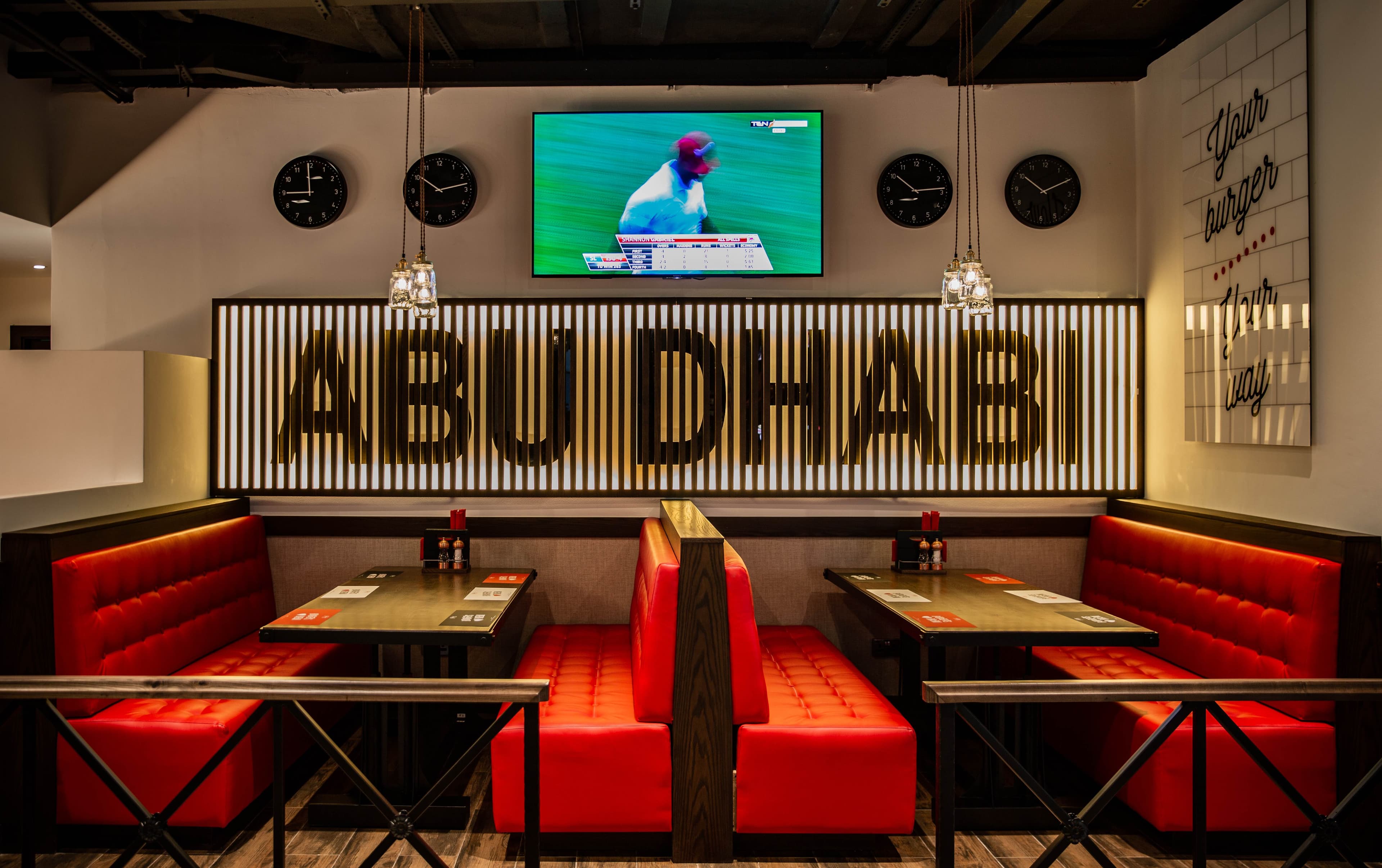Holiday Inn Abu Dhabi Ansicht 7