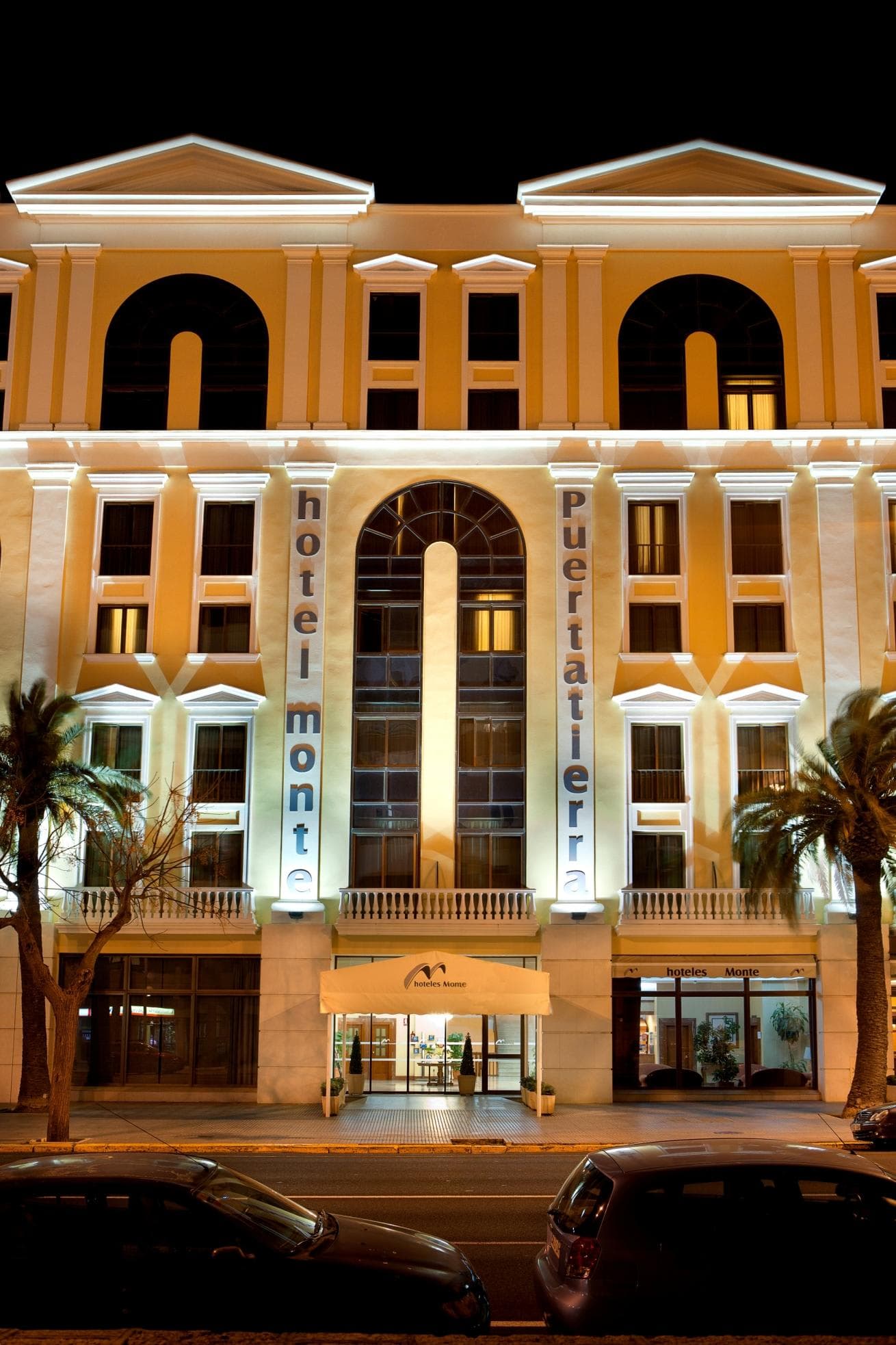 Hotel Monte Puertatierra Ansicht 2
