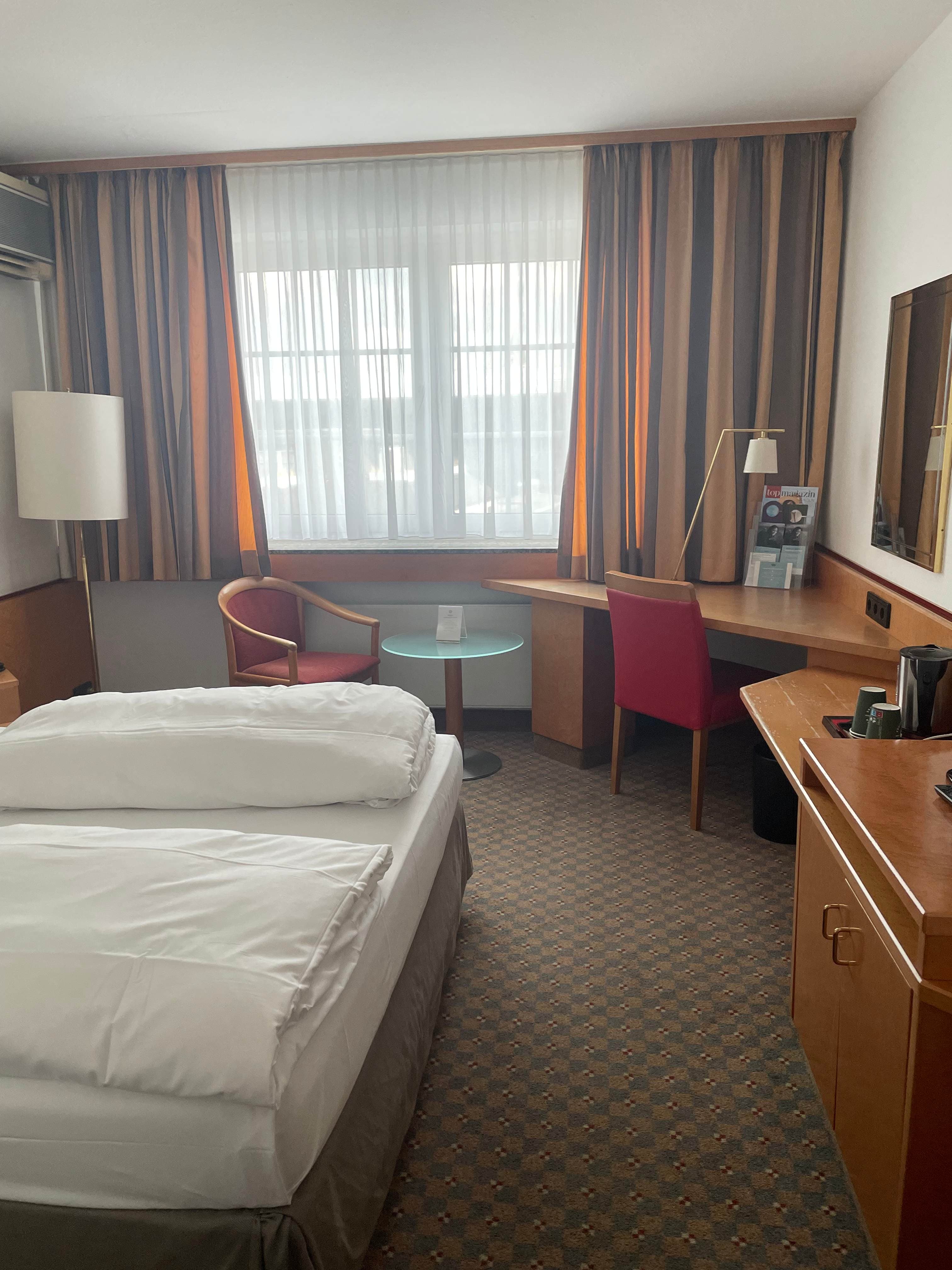 Mercure Hotel Köln City Friesenstraße Ansicht 4