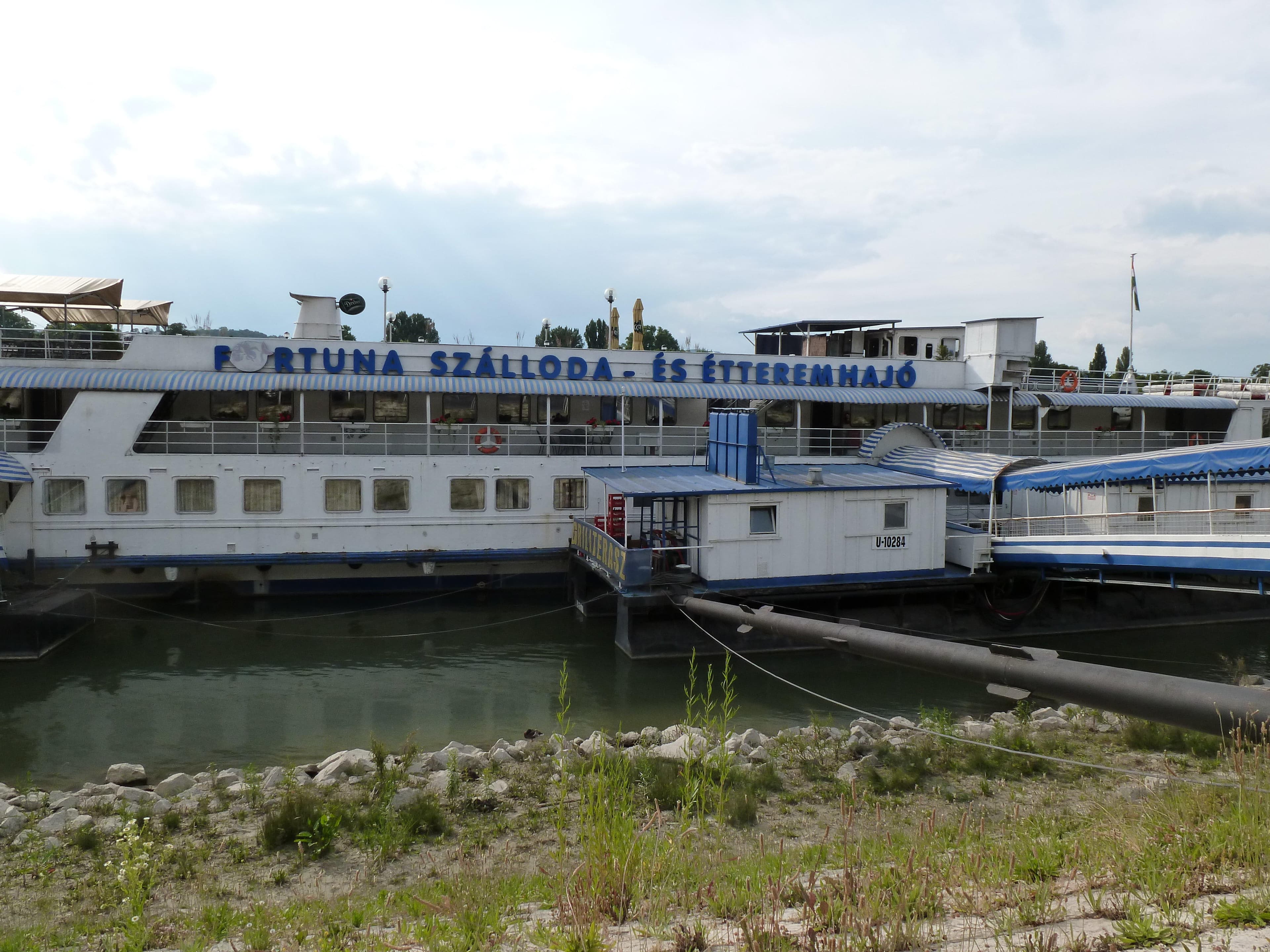 Boat Hotel Fortuna