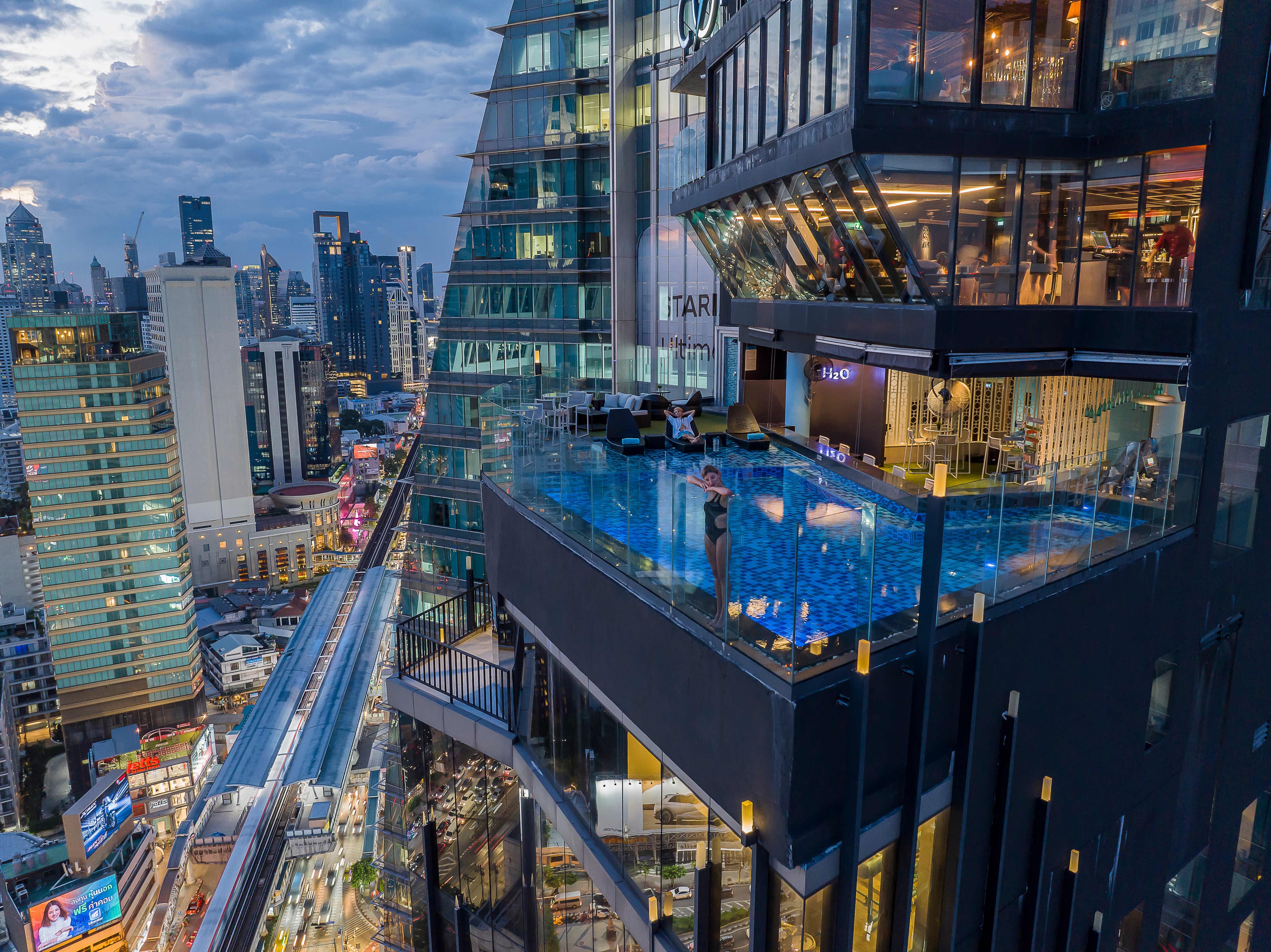 The Continent Hotel Sukhumvit / Asok BTS Bangkok by Compass Hospitality Ansicht 2