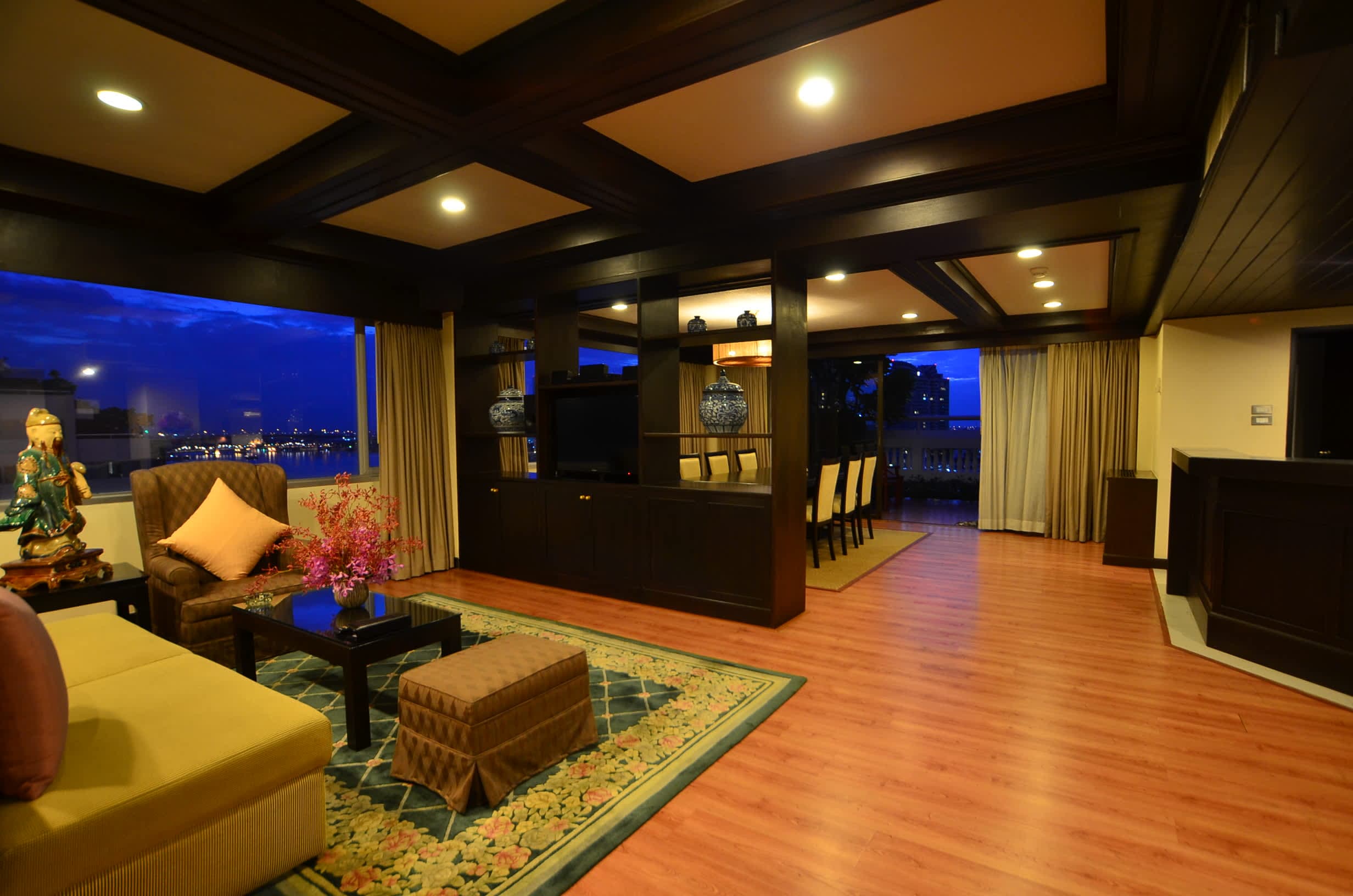 Ramada Plaza by Wyndham Bangkok Menam Riverside Ansicht 5