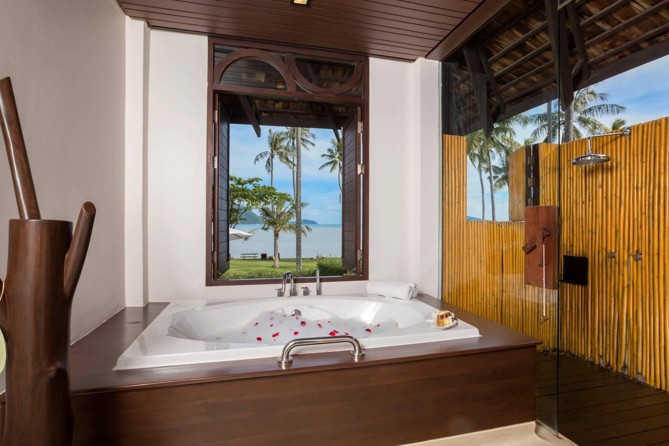 Hotel The Vijitt Resort Phuket Ansicht 5