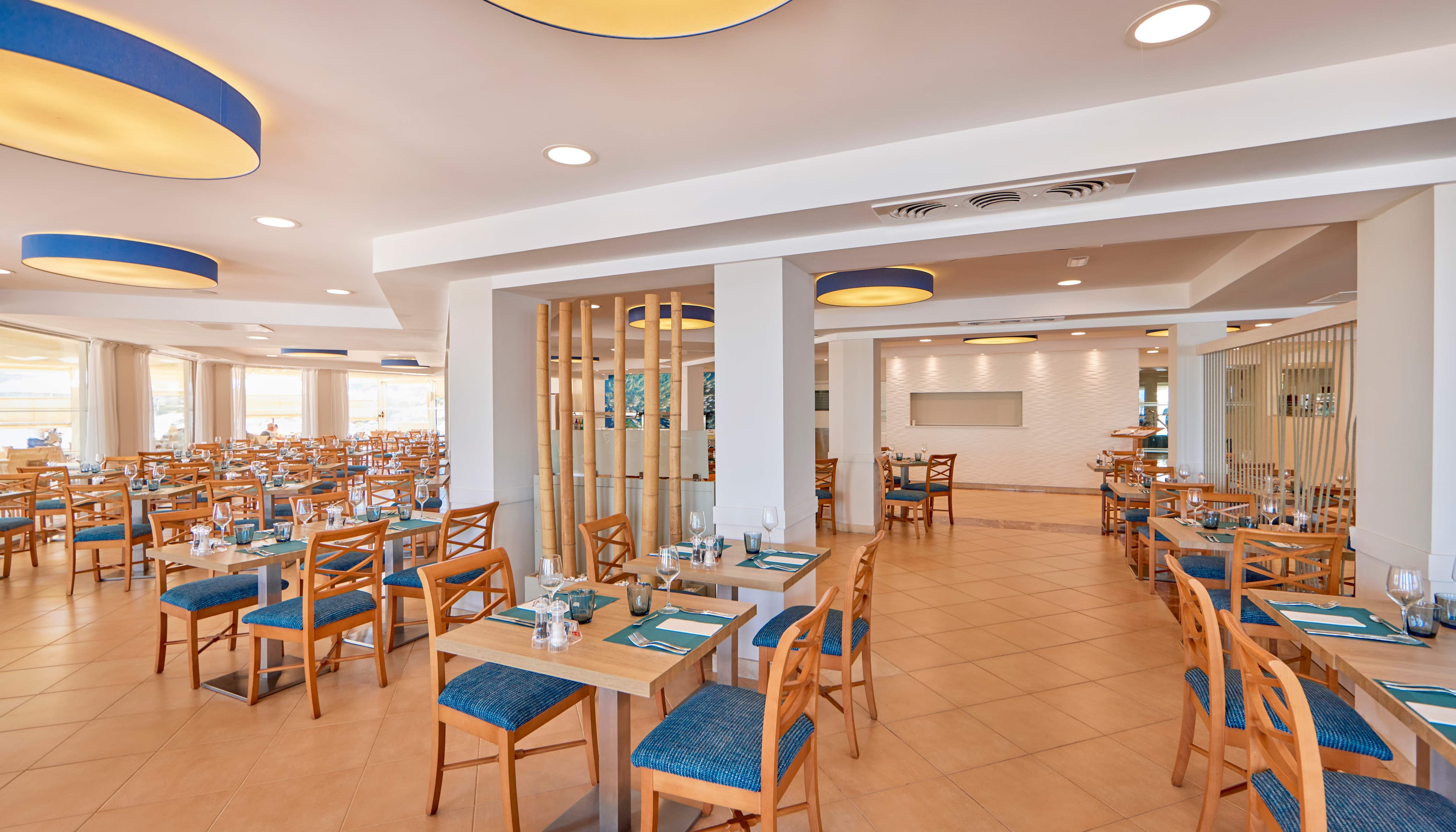 Universal Hotel Marques Ansicht 7