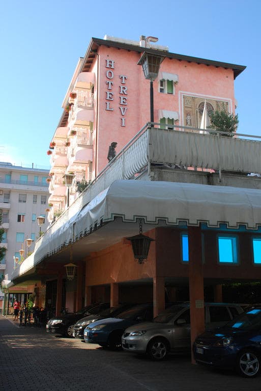 Hotel Trevi