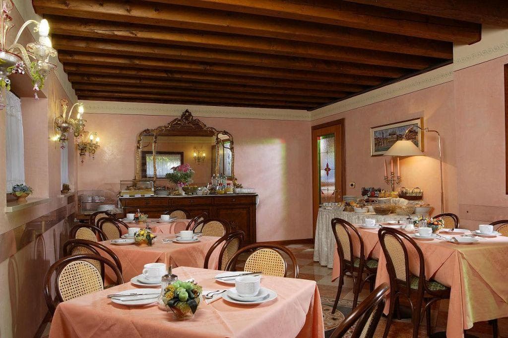 Hotel Antico Moro Ansicht 8