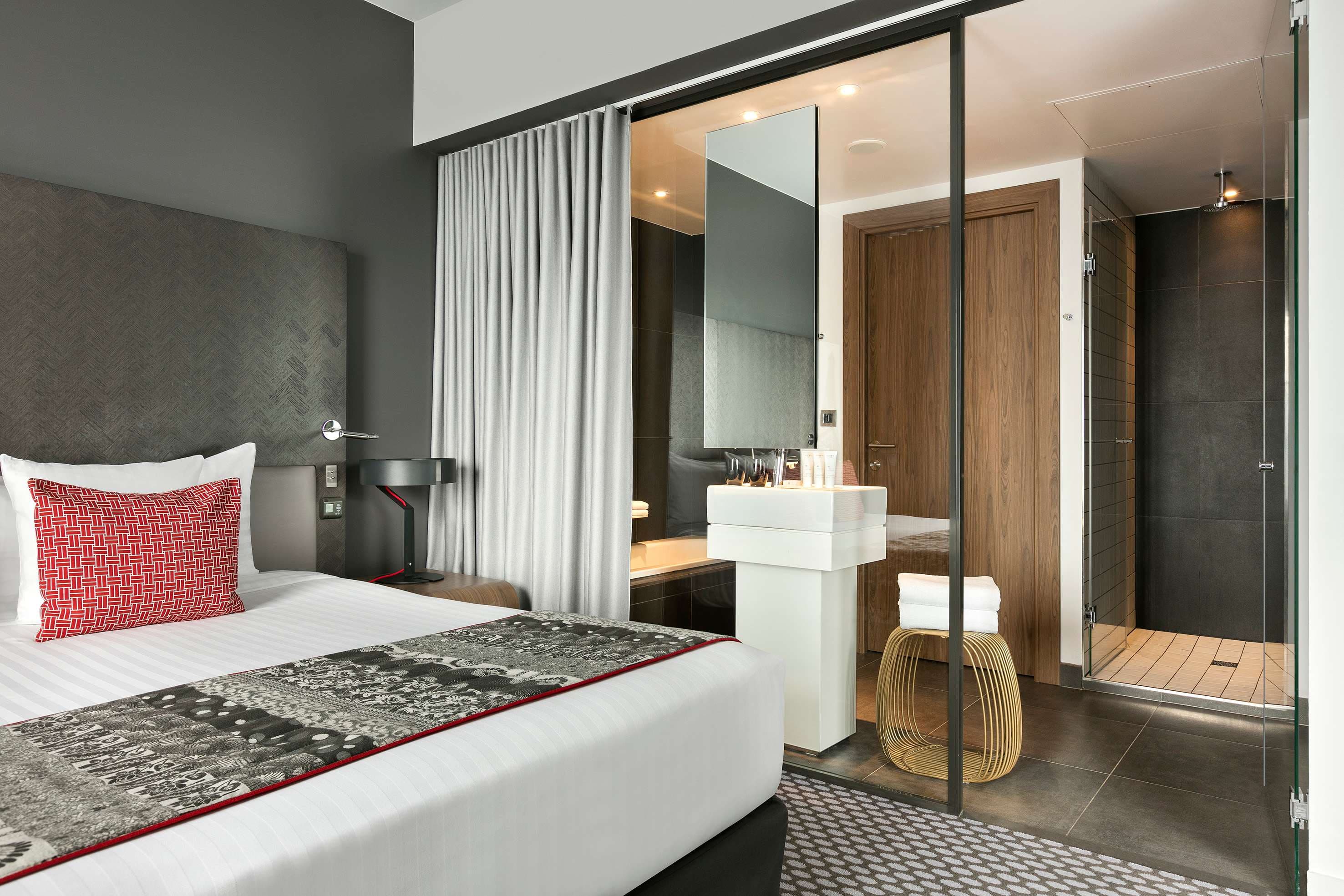 Hotel Melia Paris La Defense Ansicht 9