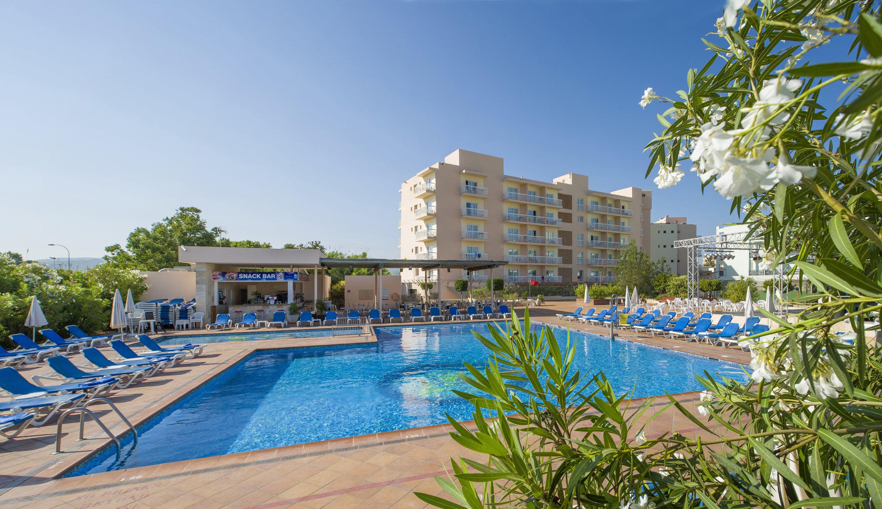 Invisa Hotel Es Pla - Adults only
