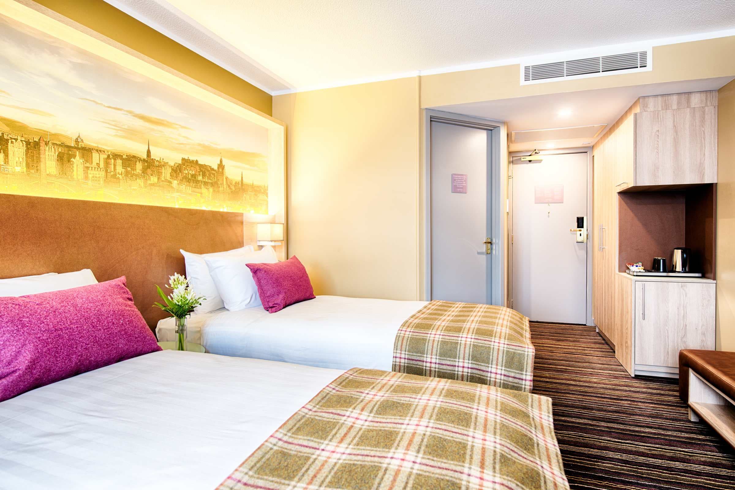 Leonardo Hotel Edinburgh Haymarket Ansicht 4