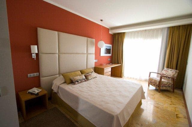 Hotel Port Ciutadella Ansicht 3