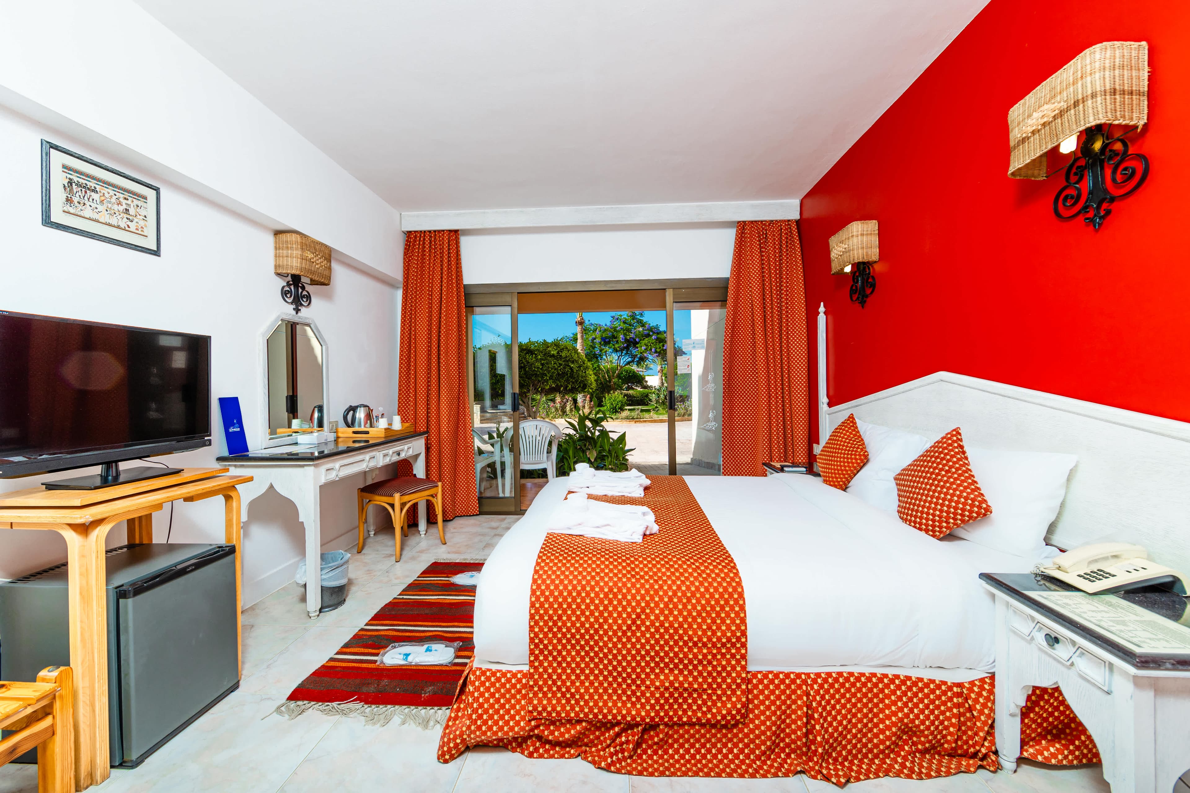 Flamenco Beach & Resort Ansicht 4
