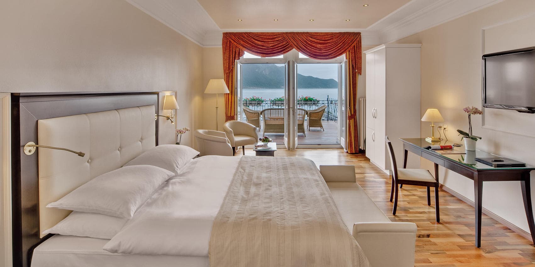 Grand Hotel Suisse Majestic Ansicht 3