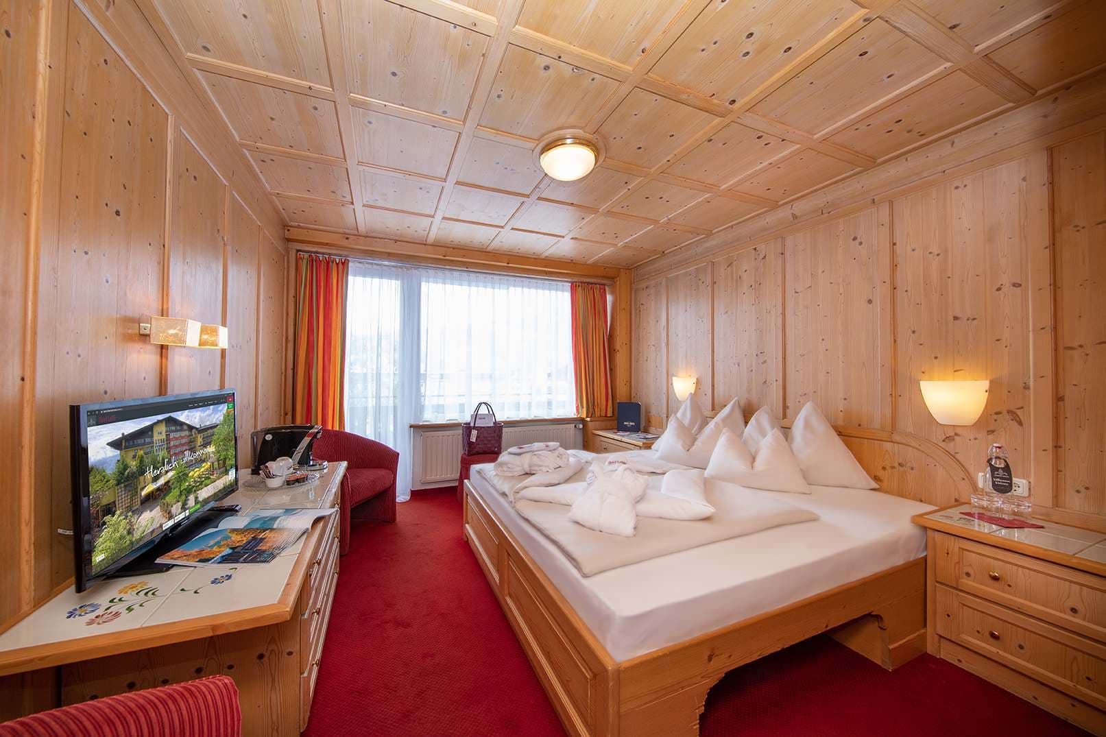 Hotel Latini Ansicht 3