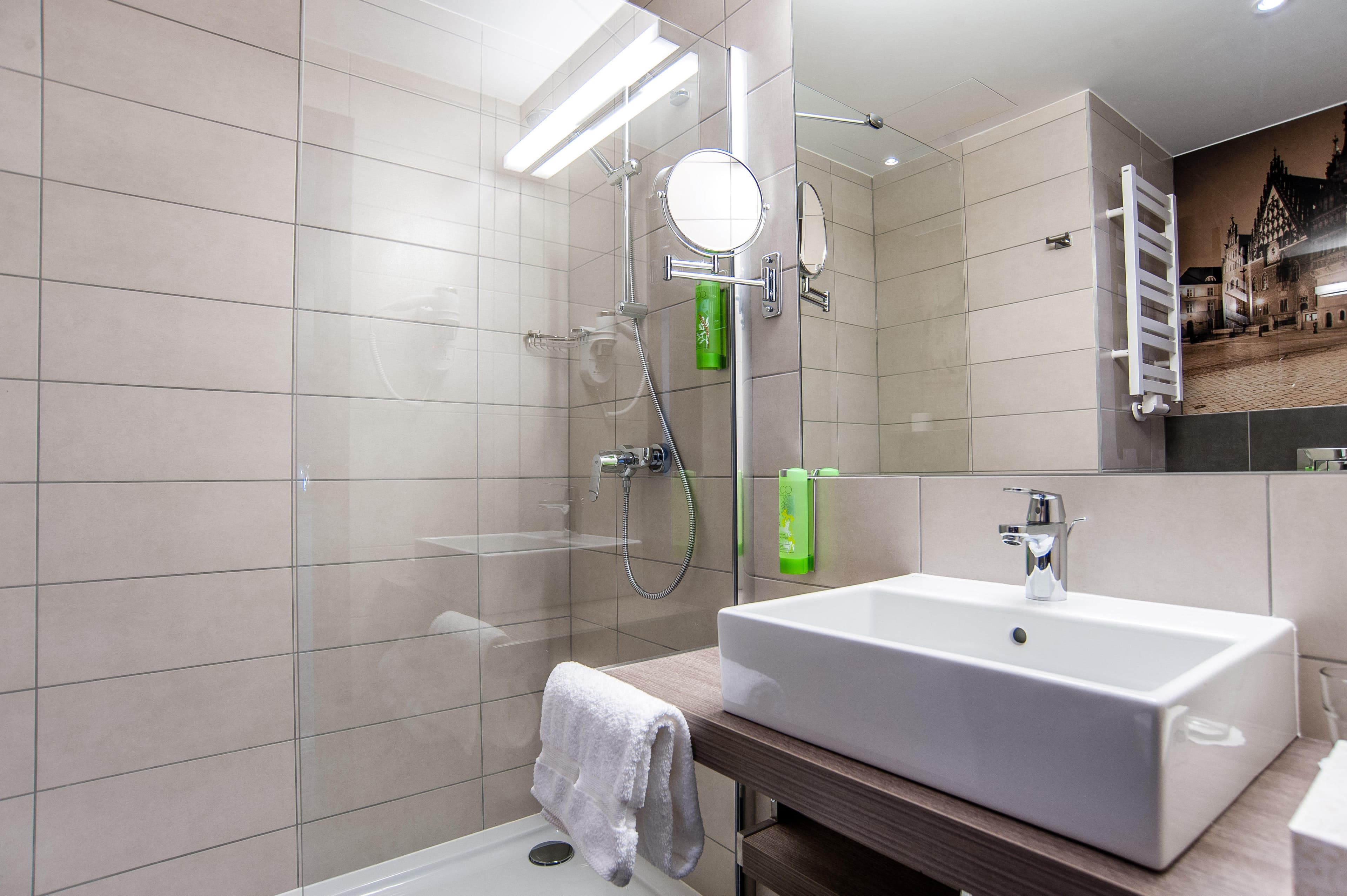 Q Hotel Plus Wrocław Ansicht 4