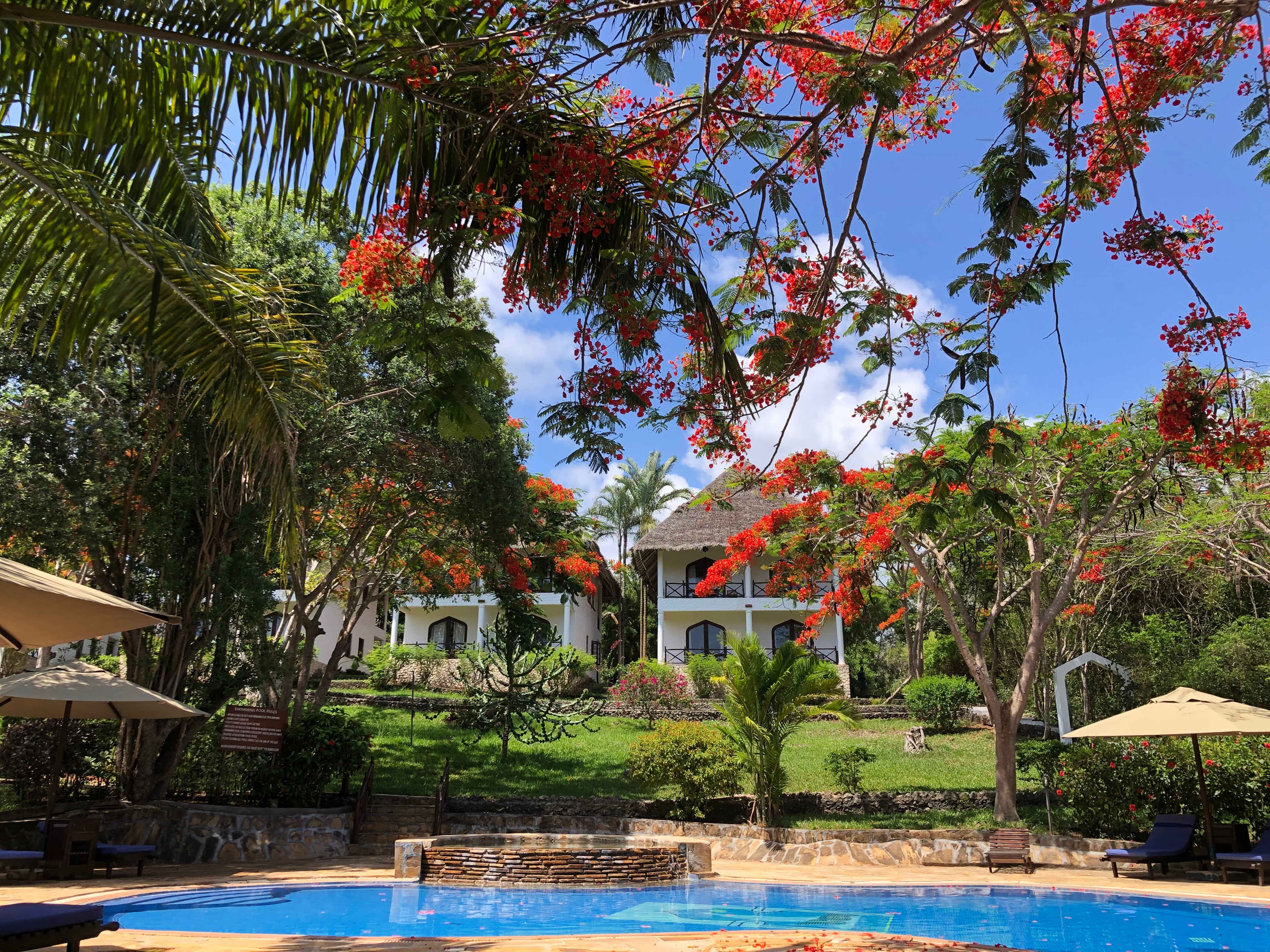 Bluebay Beach Resort & Spa Ansicht 9