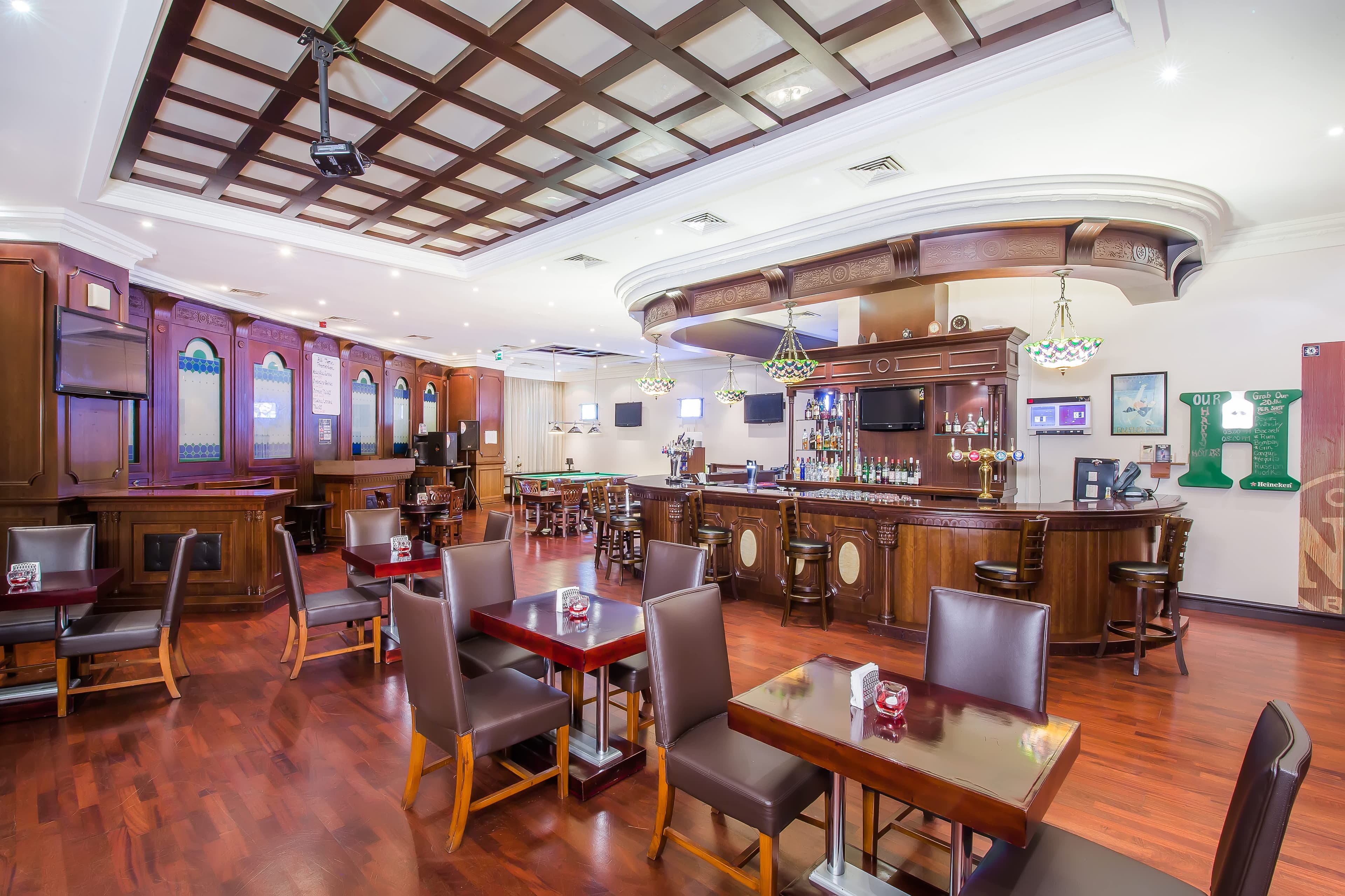 Holiday Inn Bur Dubai - Embassy District Ansicht 10