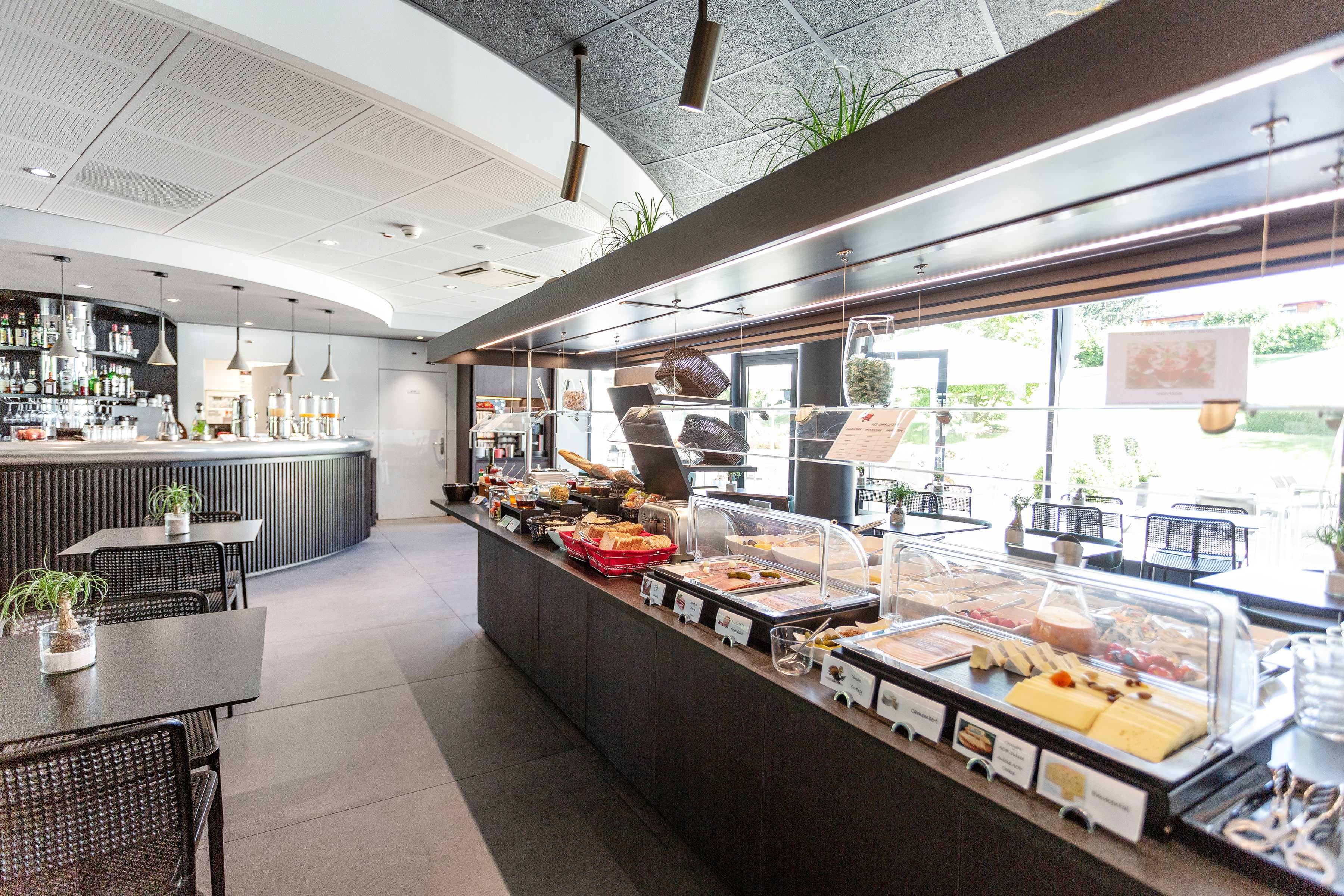 Novotel Suites Geneve Aeroport Ansicht 6