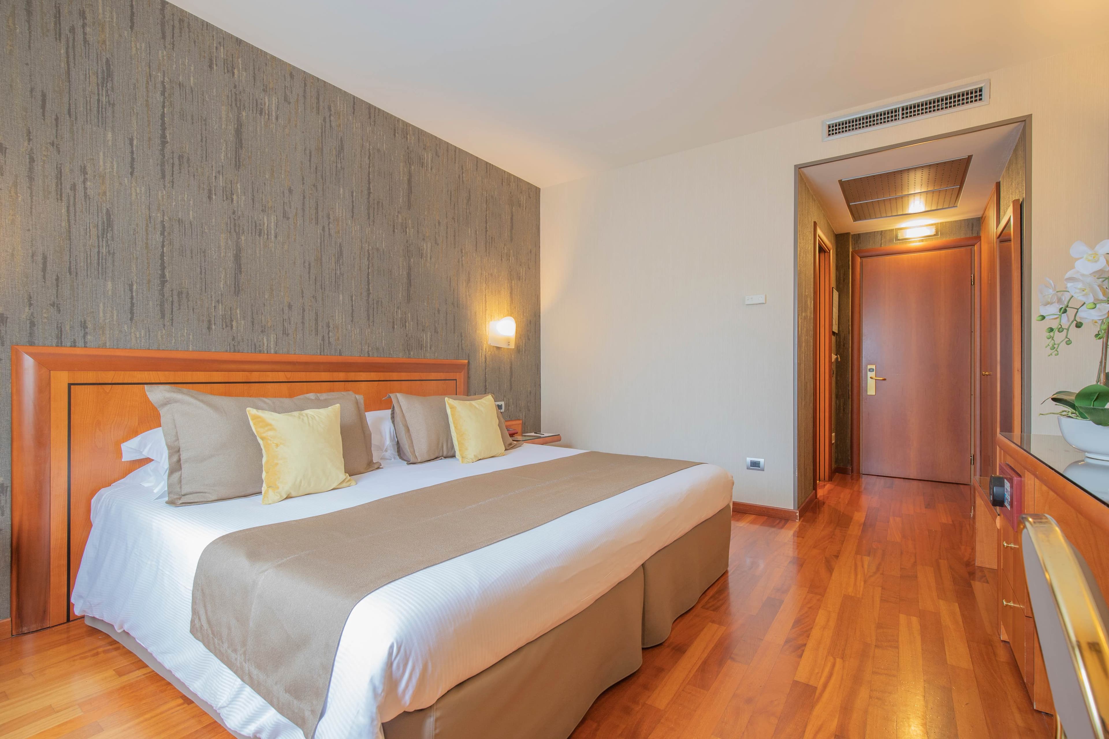 Hotel Montresor Palace