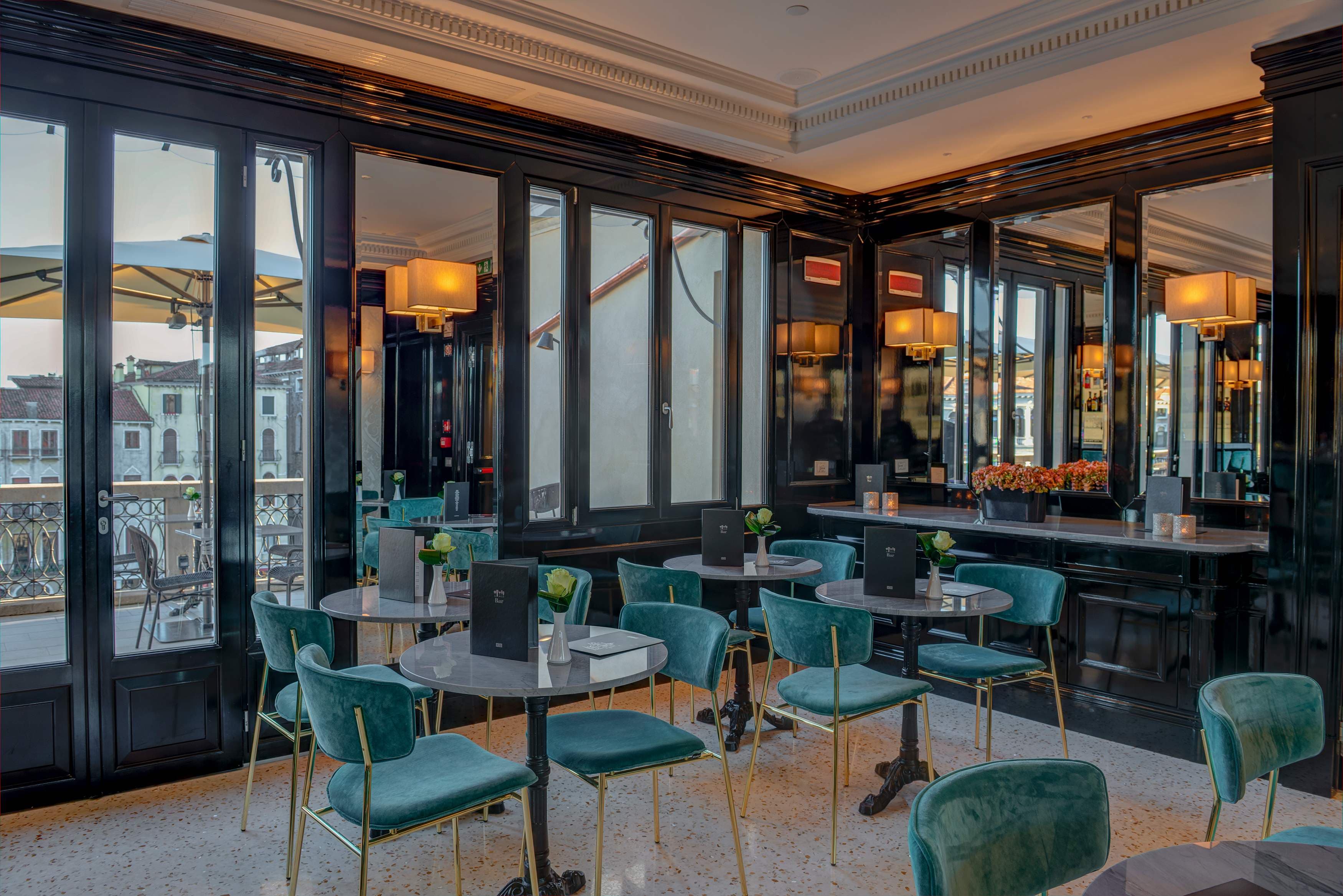 H10 Palazzo Canova Ansicht 8