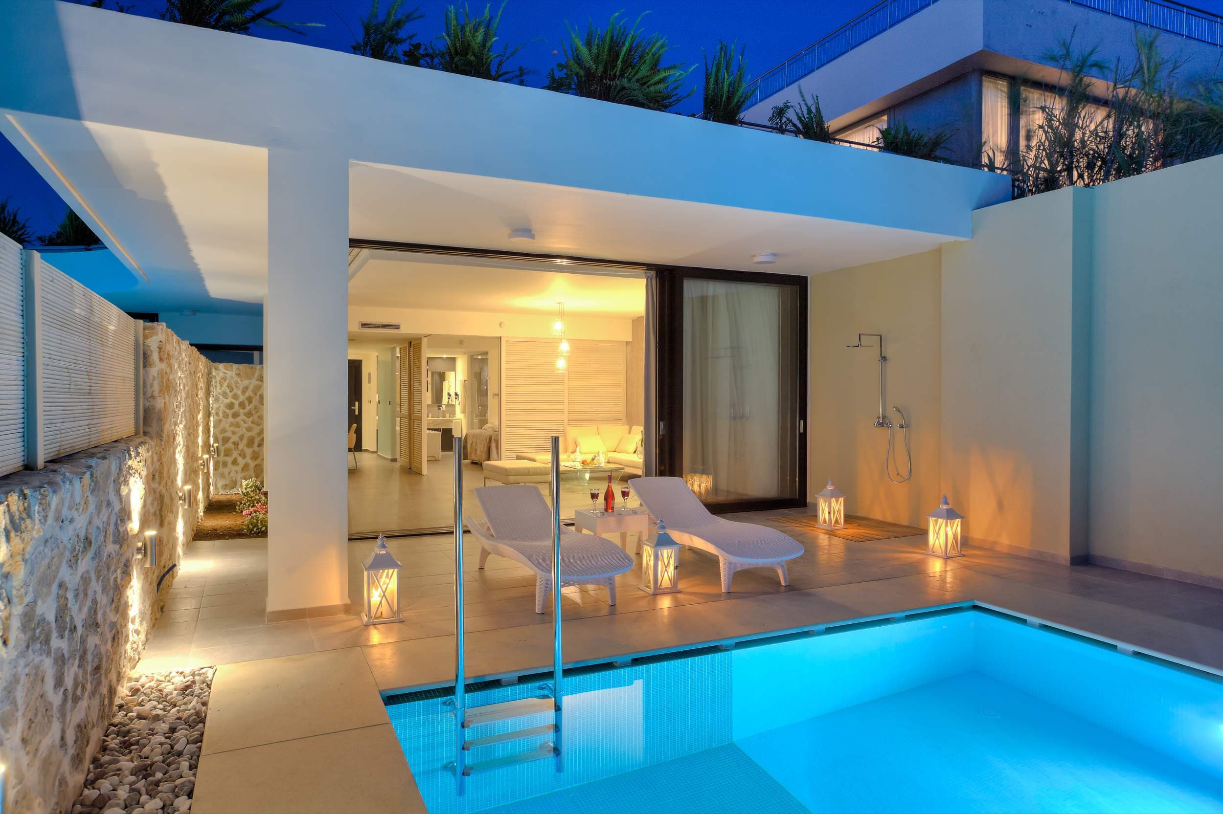 Caravia Beach Hotel