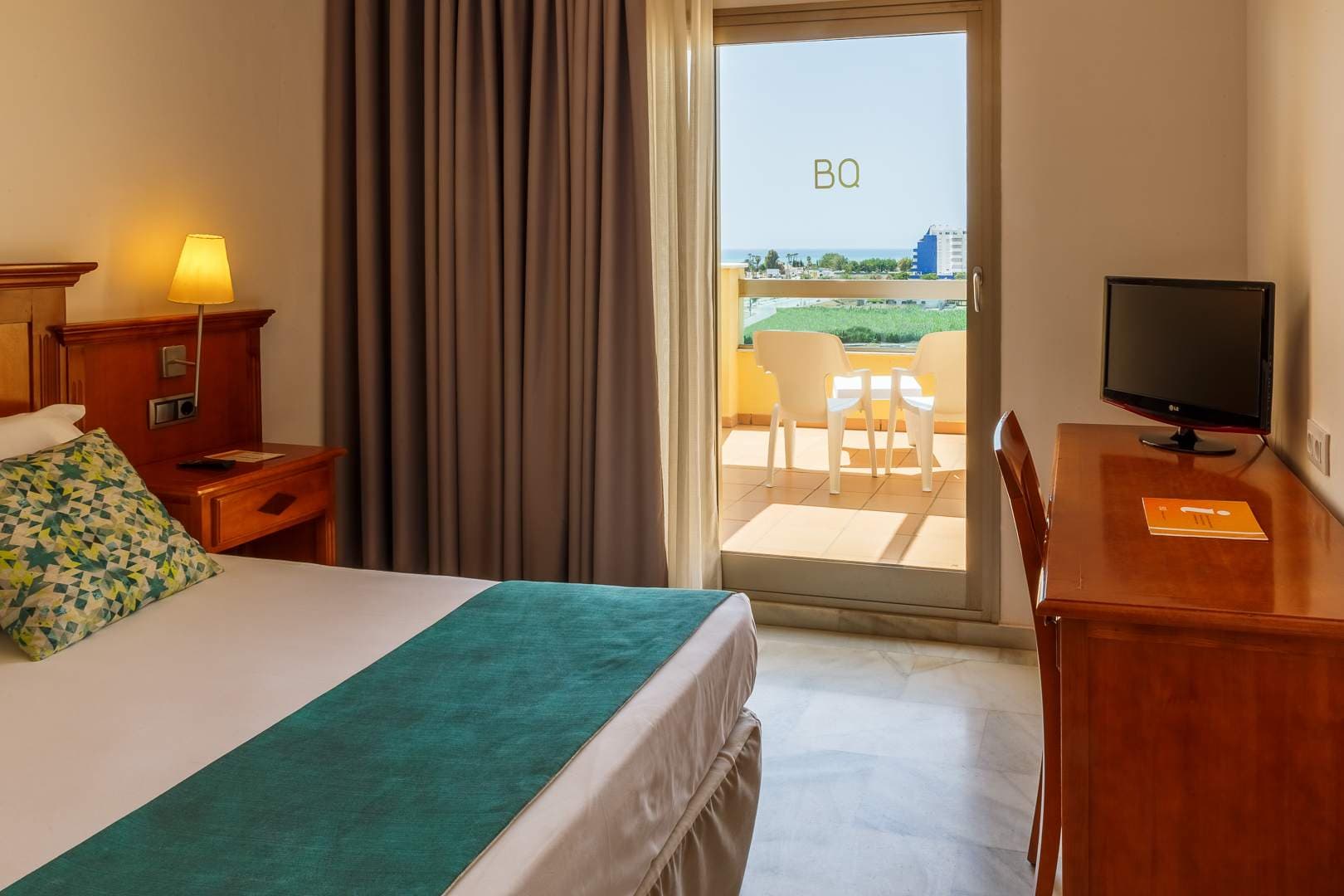 BQ Andalucia Beach Hotel Ansicht 5