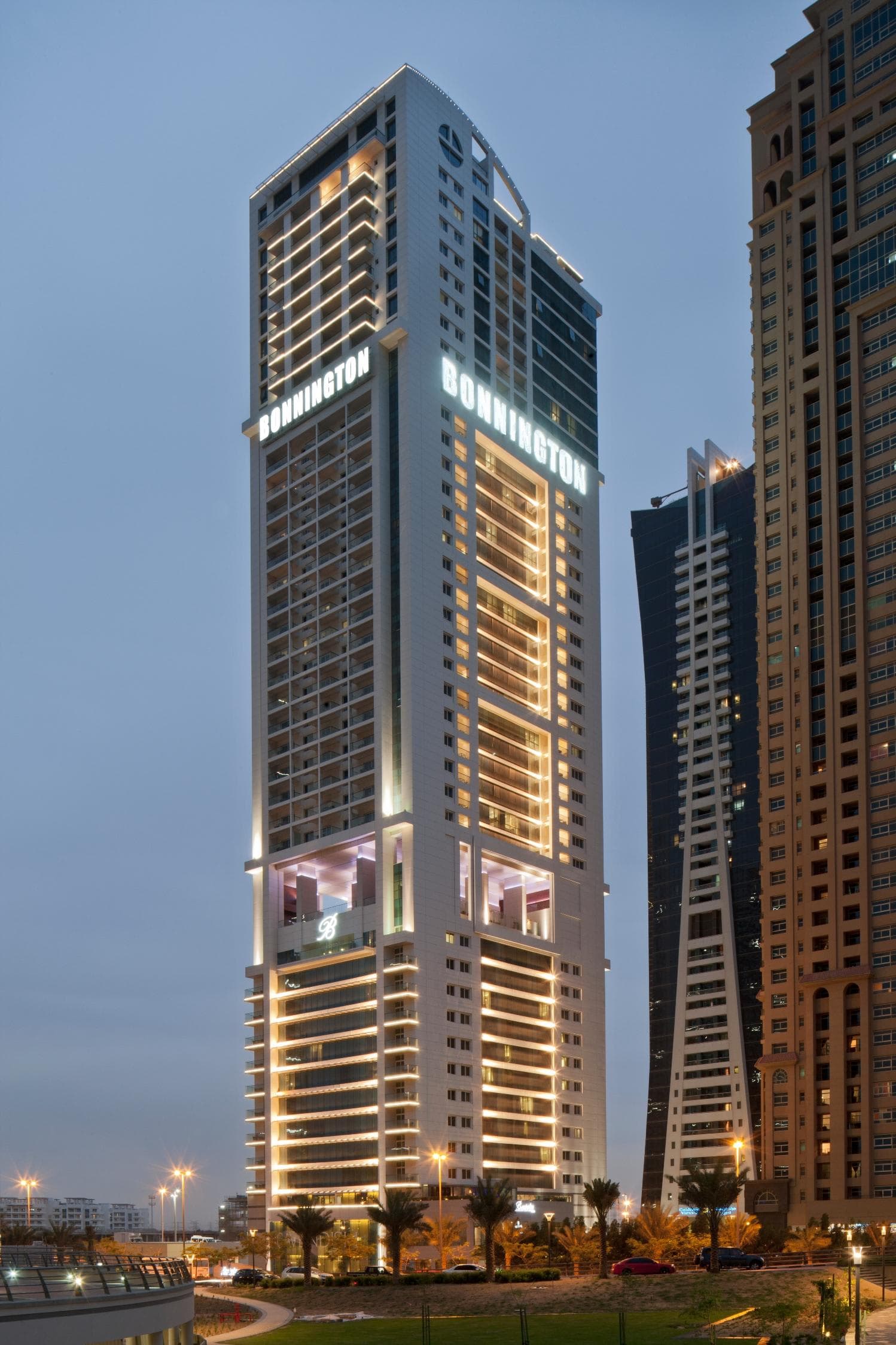 voco Bonnington Dubai by IHG