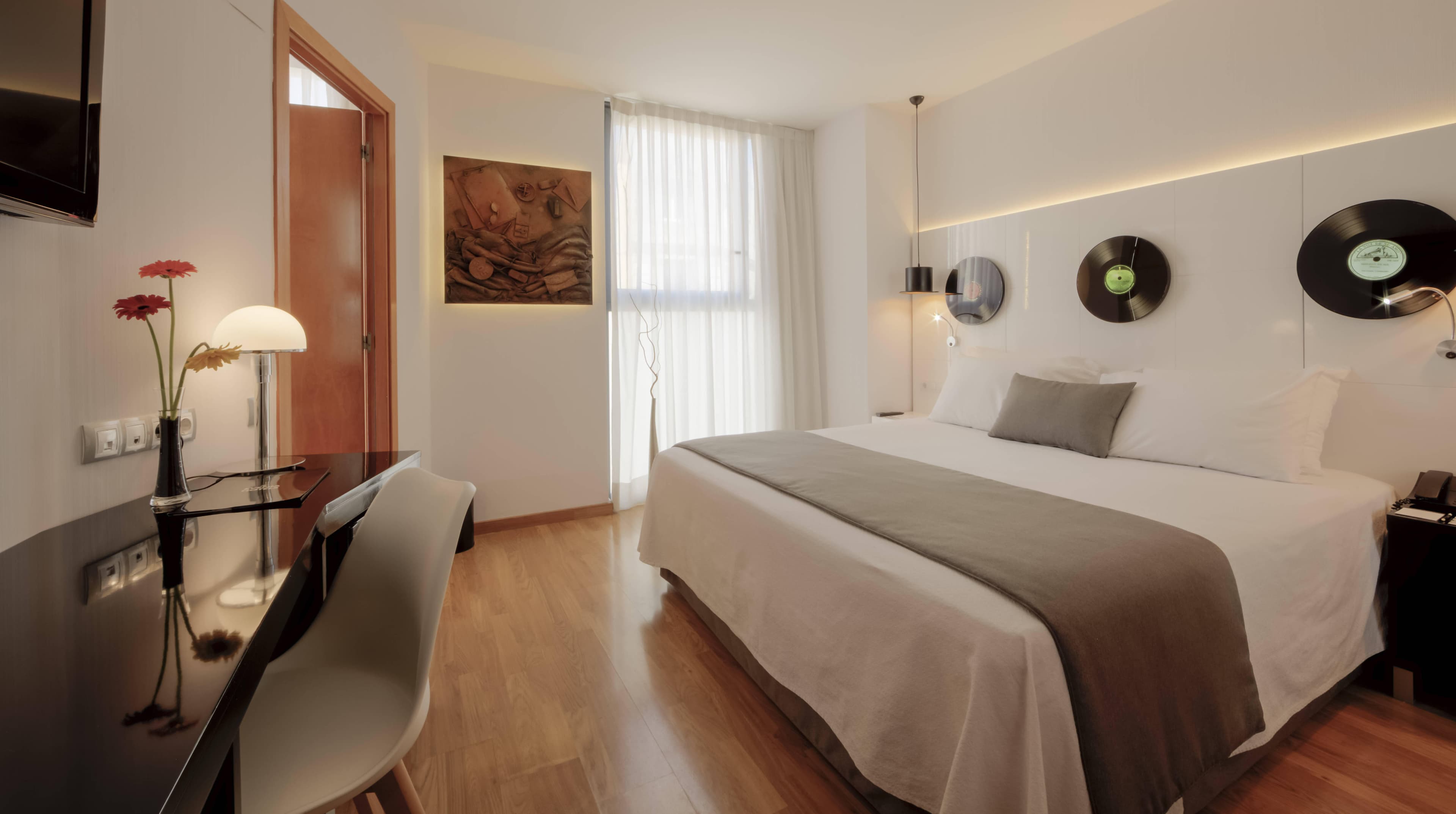 Hotel Evenia Rocafort Ansicht 4