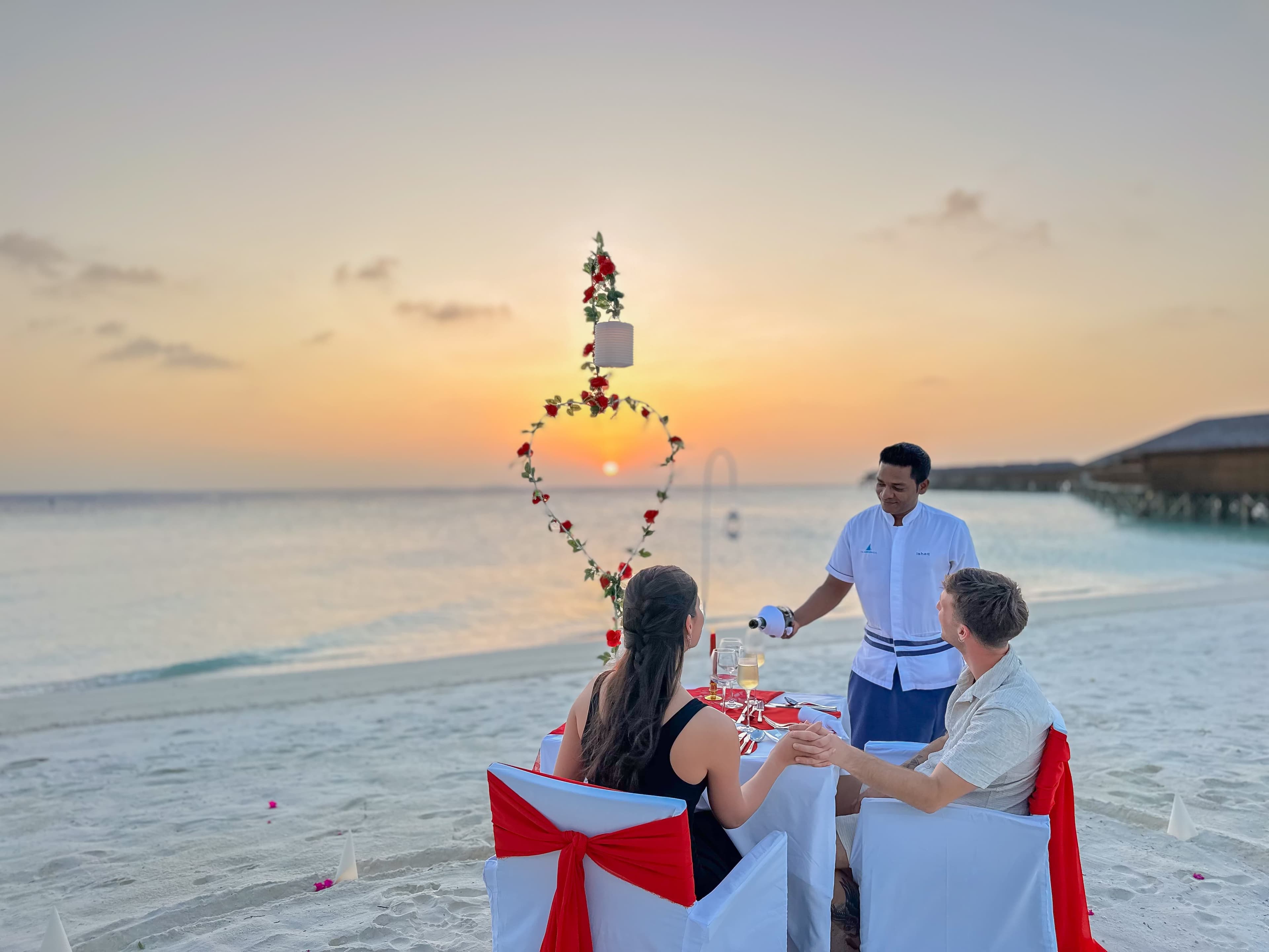Vilamendhoo Island Resort & Spa Ansicht 9