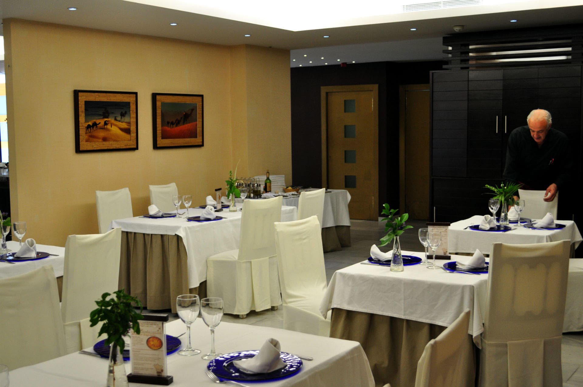 Hotel Oasis Ansicht 8