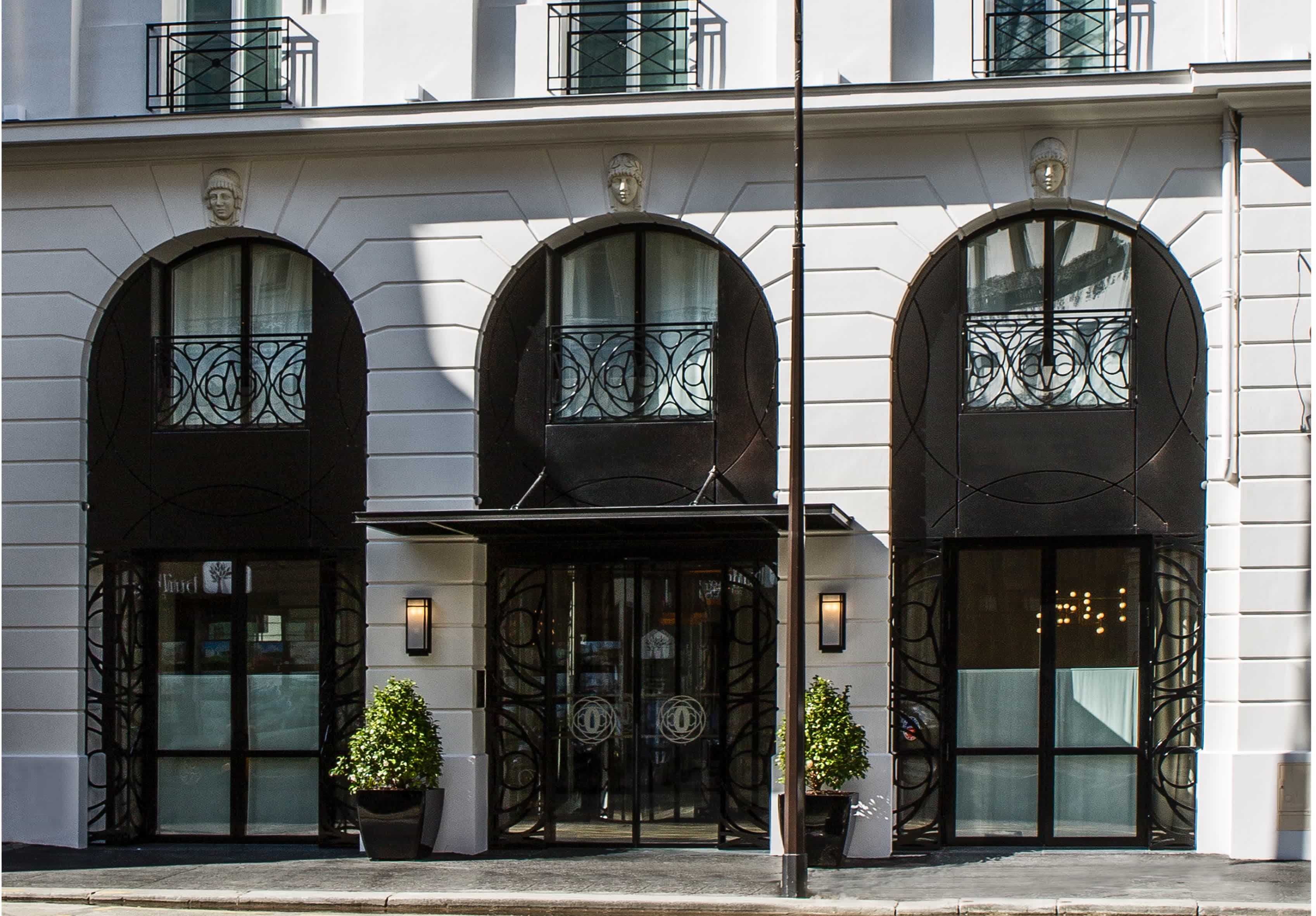 Le Tsuba Hotel Paris Ansicht 2