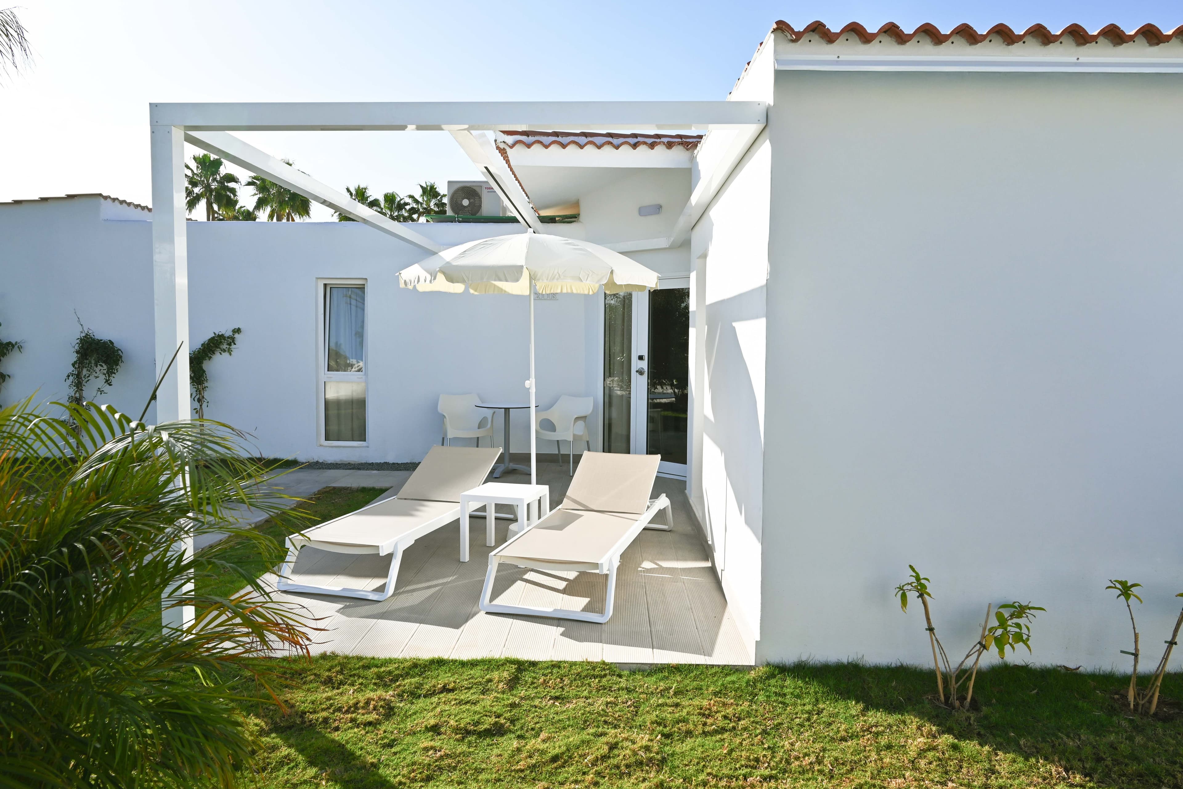 HL Miraflor Suites Hotel Ansicht 5