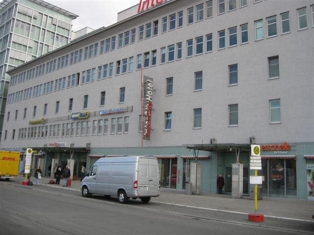 IntercityHotel Berlin Ostbahnhof Ansicht 3