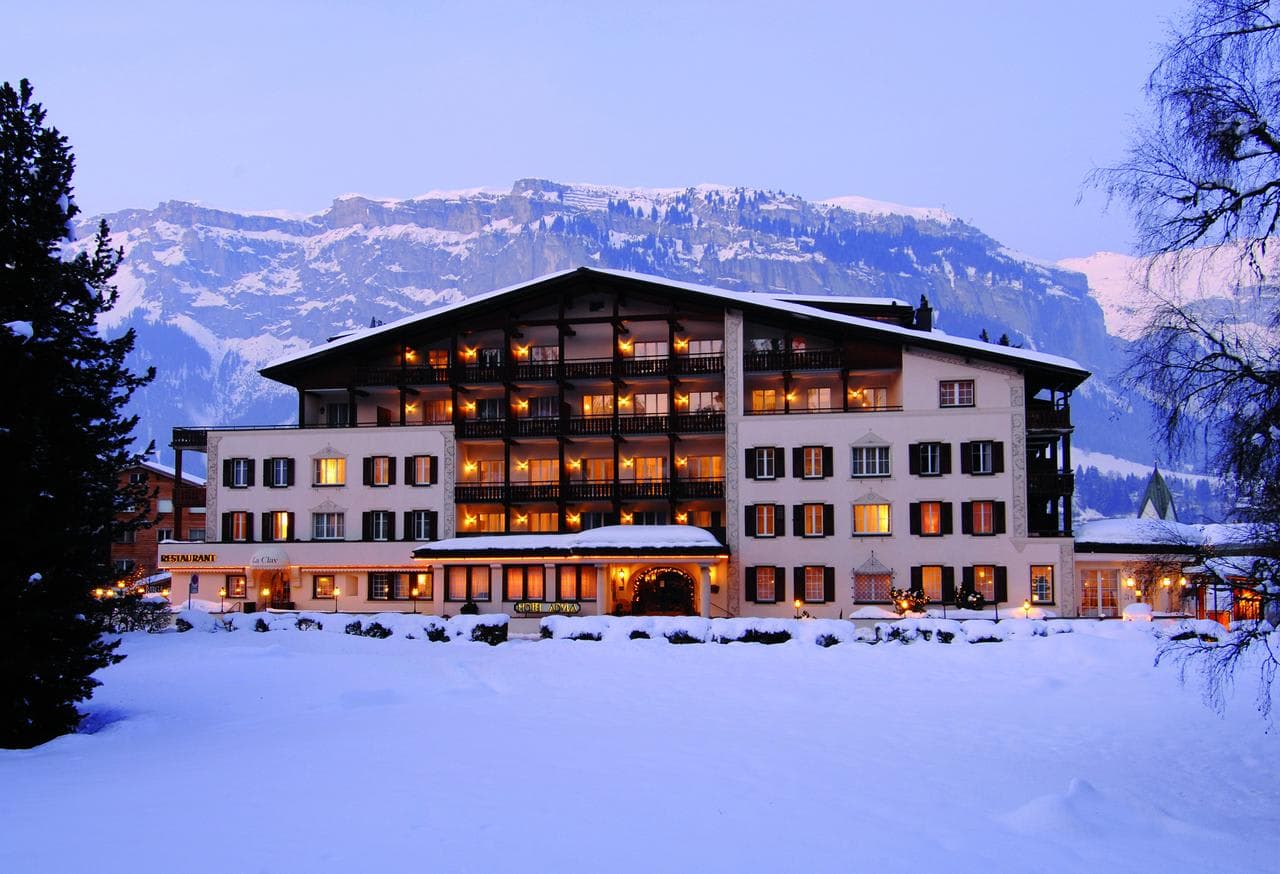 Hotel Adula Ansicht 3