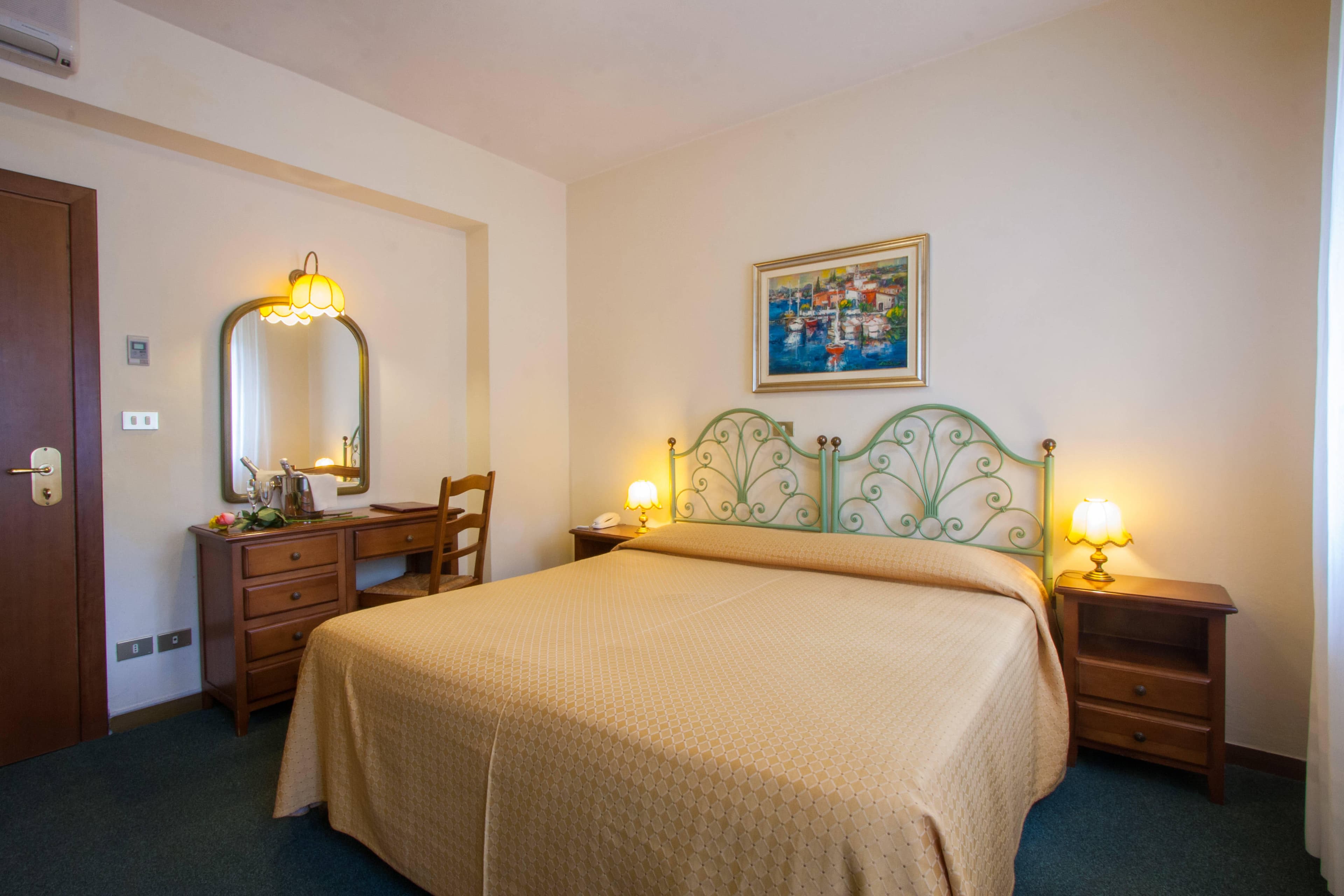 Hotel Bisesti Ansicht 5