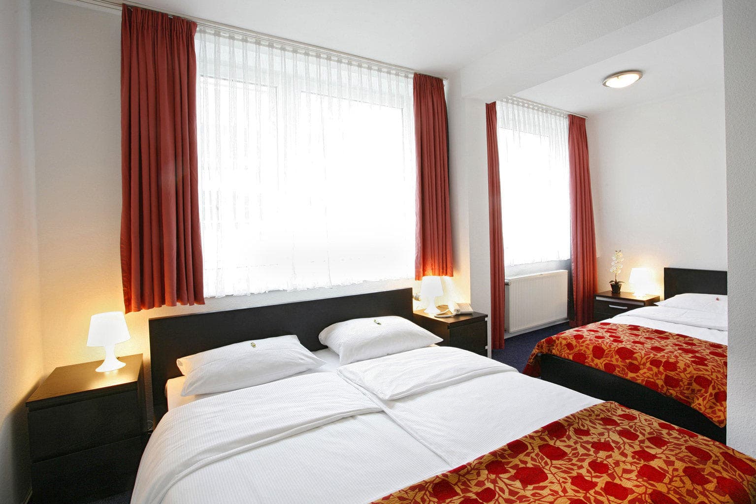 Vienna House Easy by Wyndham Hamburg Ansicht 5