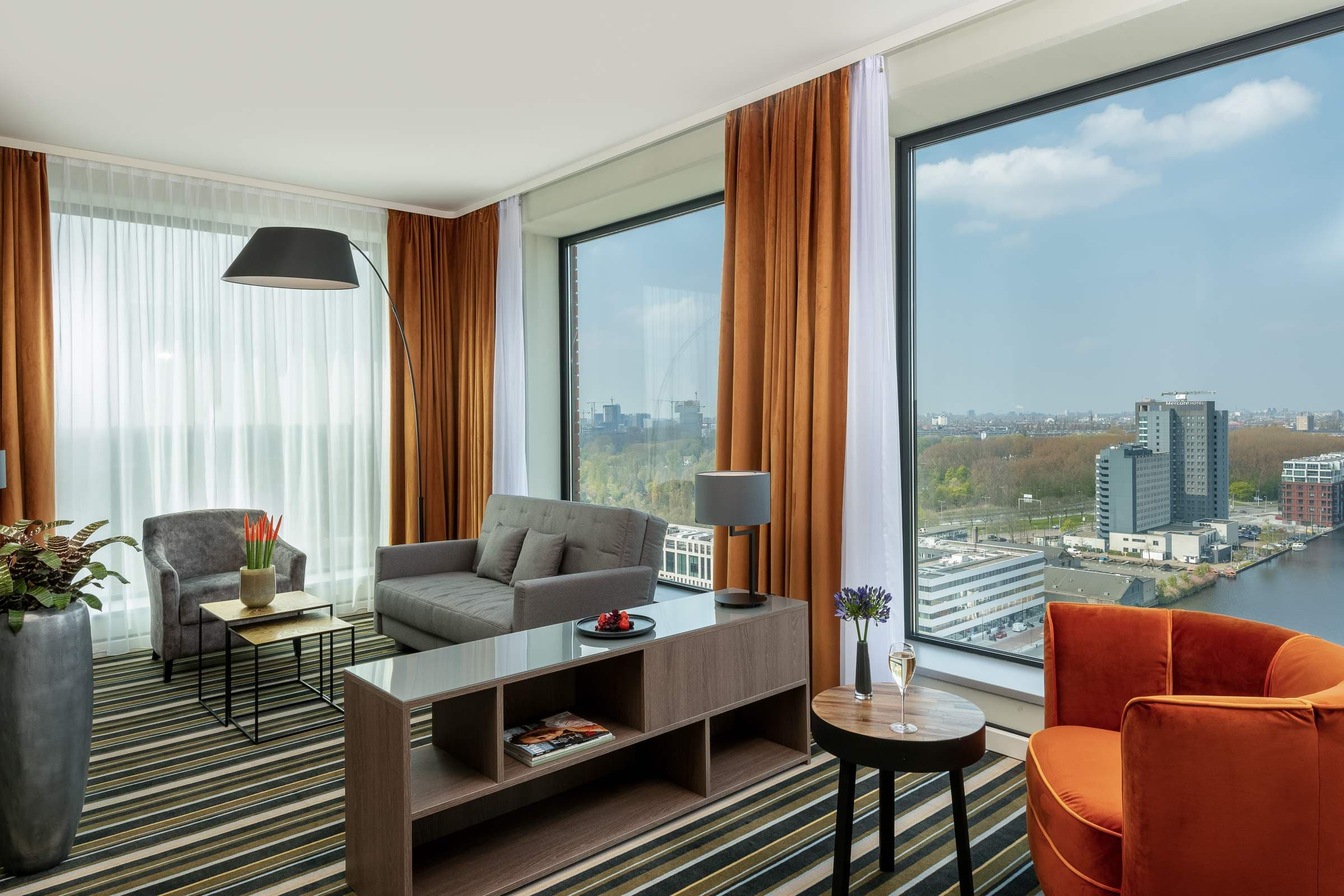Leonardo Royal Hotel Amsterdam Ansicht 5