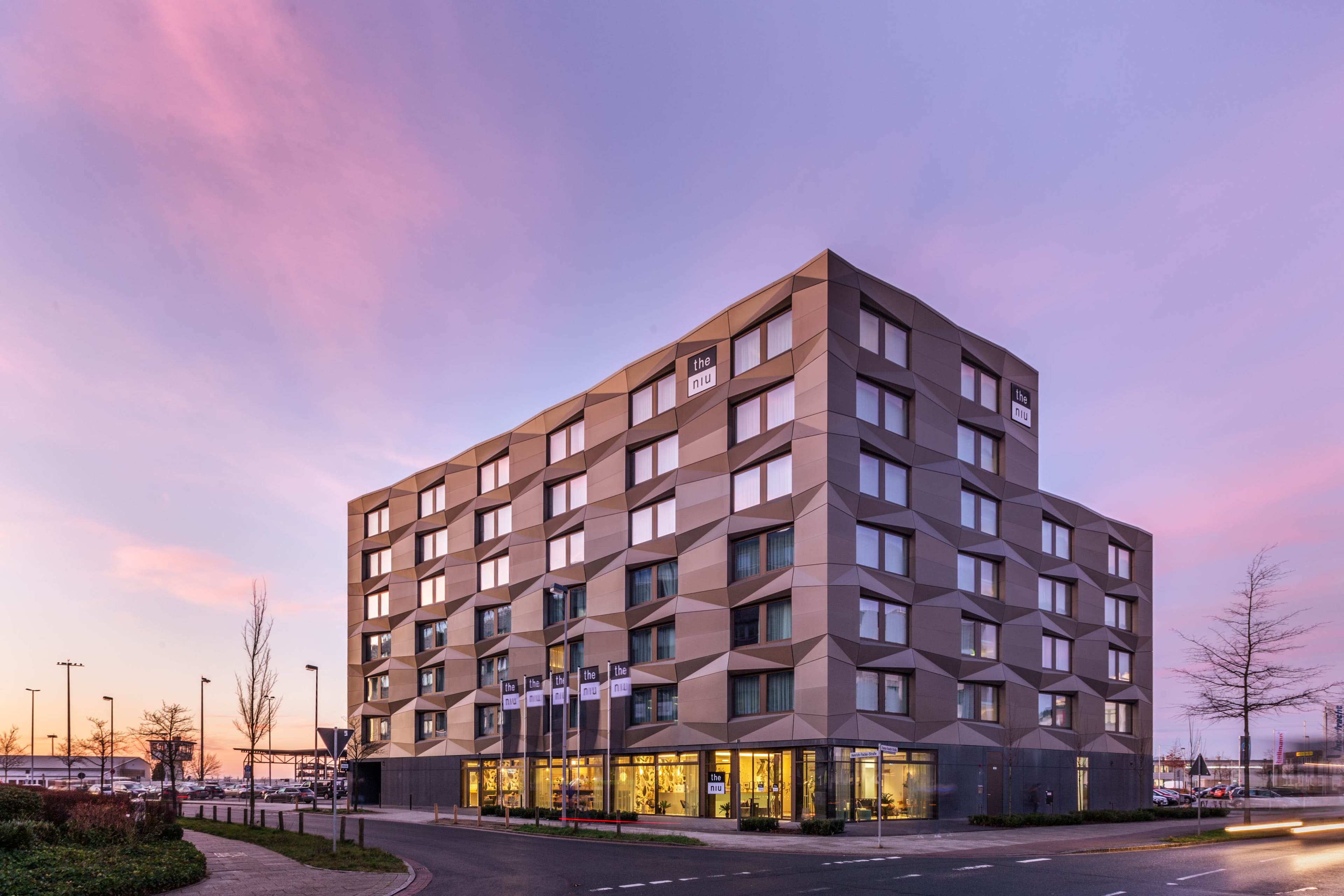 Holiday Inn - the niu, Crusoe Bremen Airport Ansicht 3