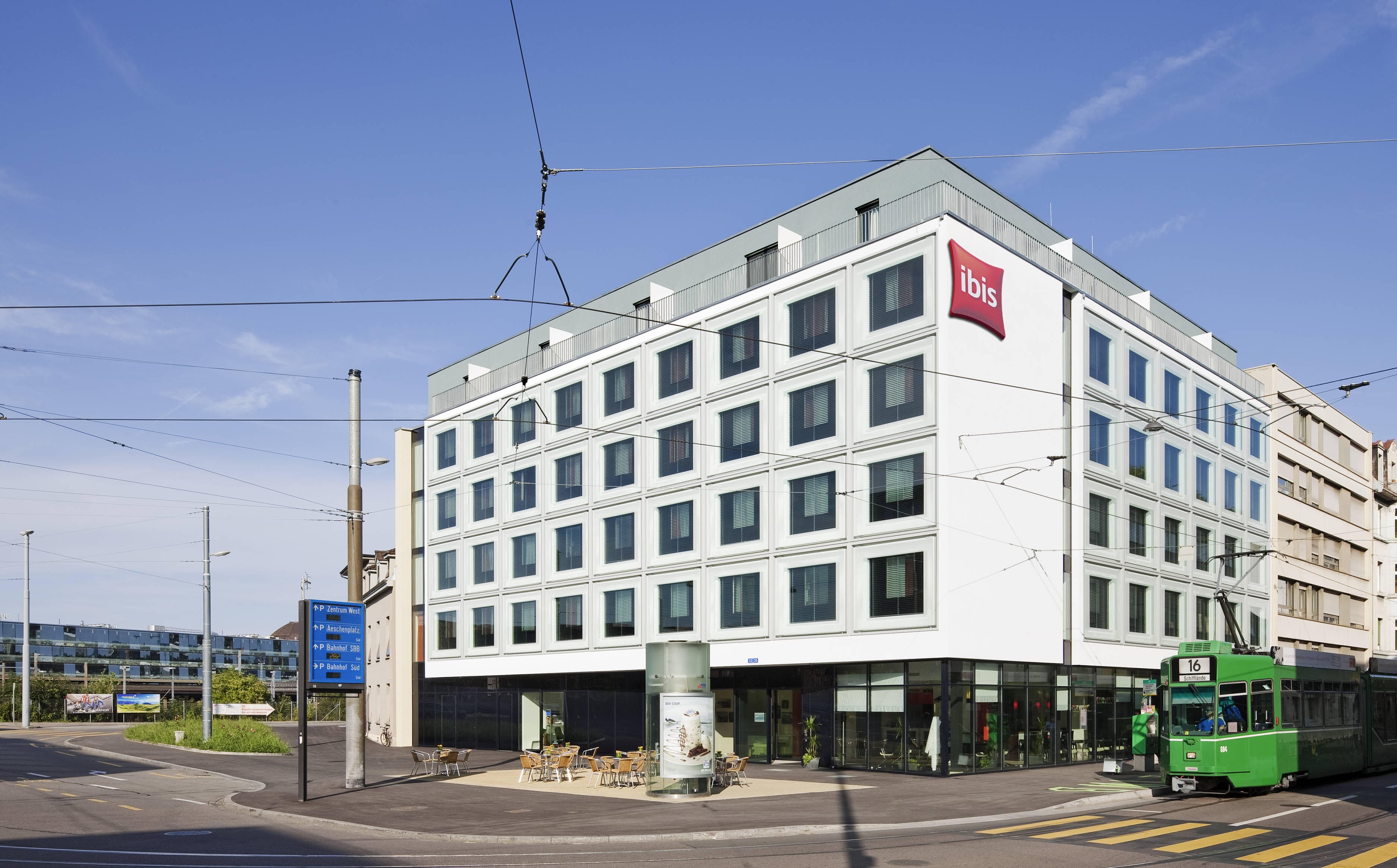 Hotel Ibis Basel Bahnhof Ansicht 2
