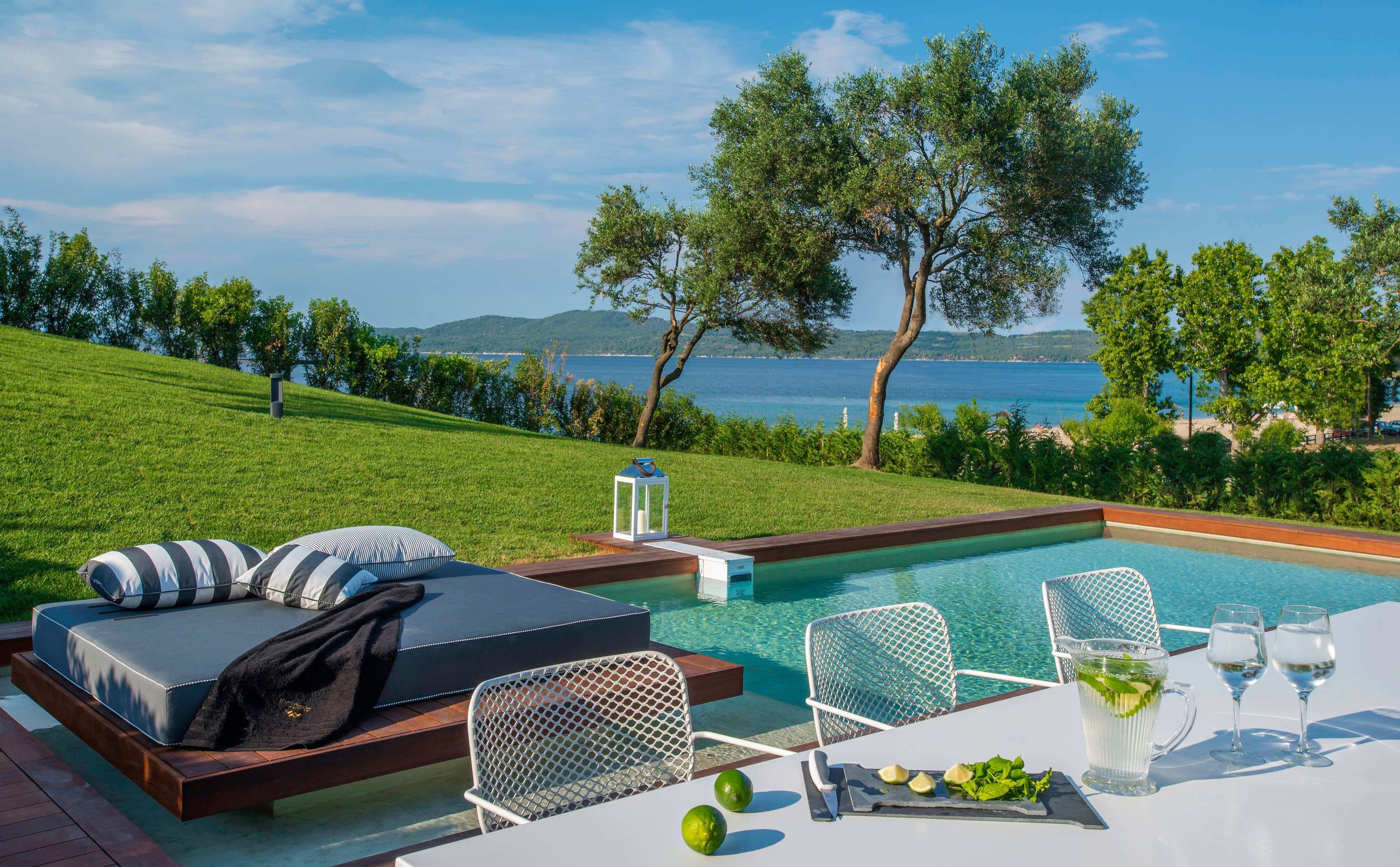 Avaton Luxury Beach Resort - Relais & Châteaux