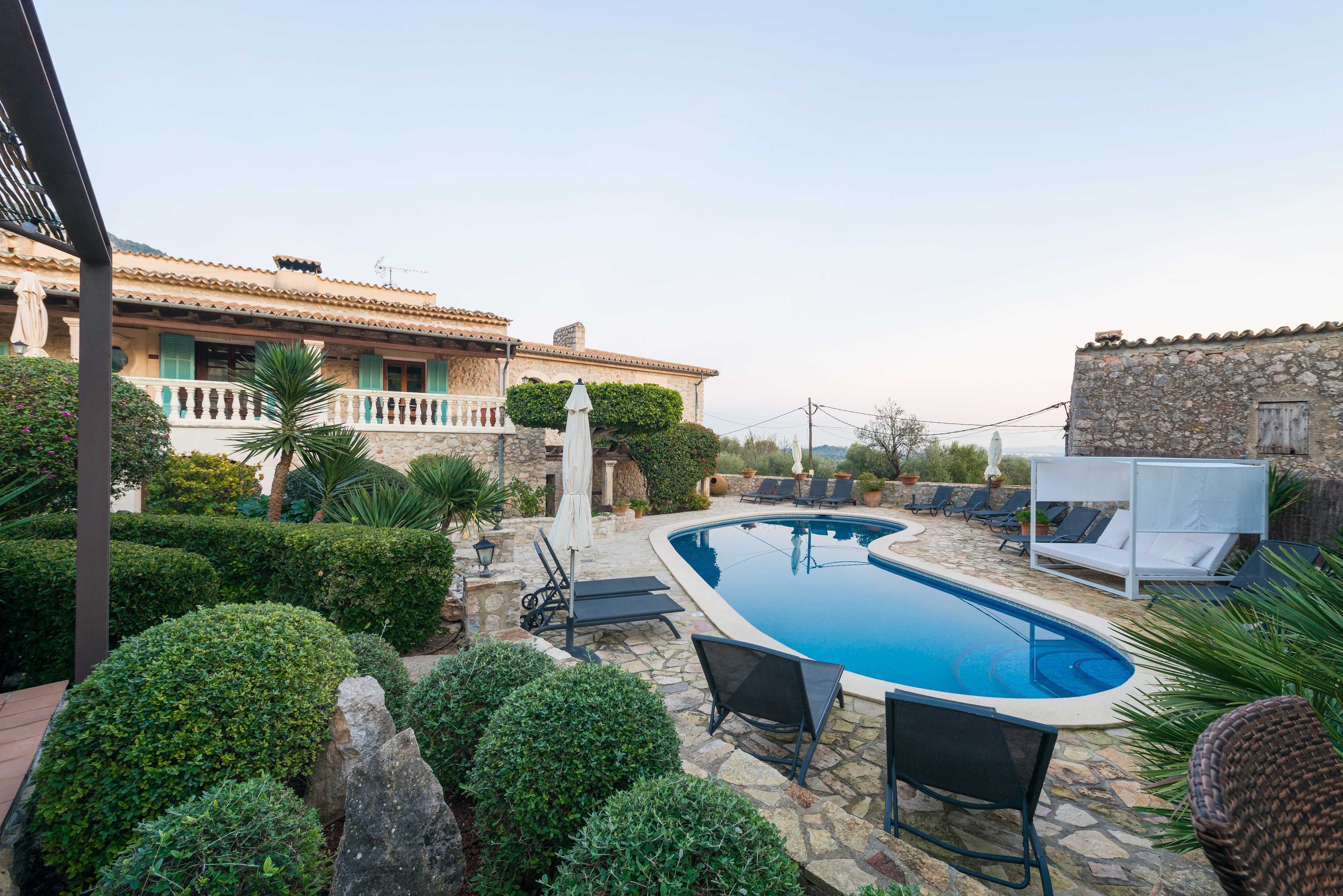 New Can Furios Hotel by Can Calco Hotels Ansicht 6
