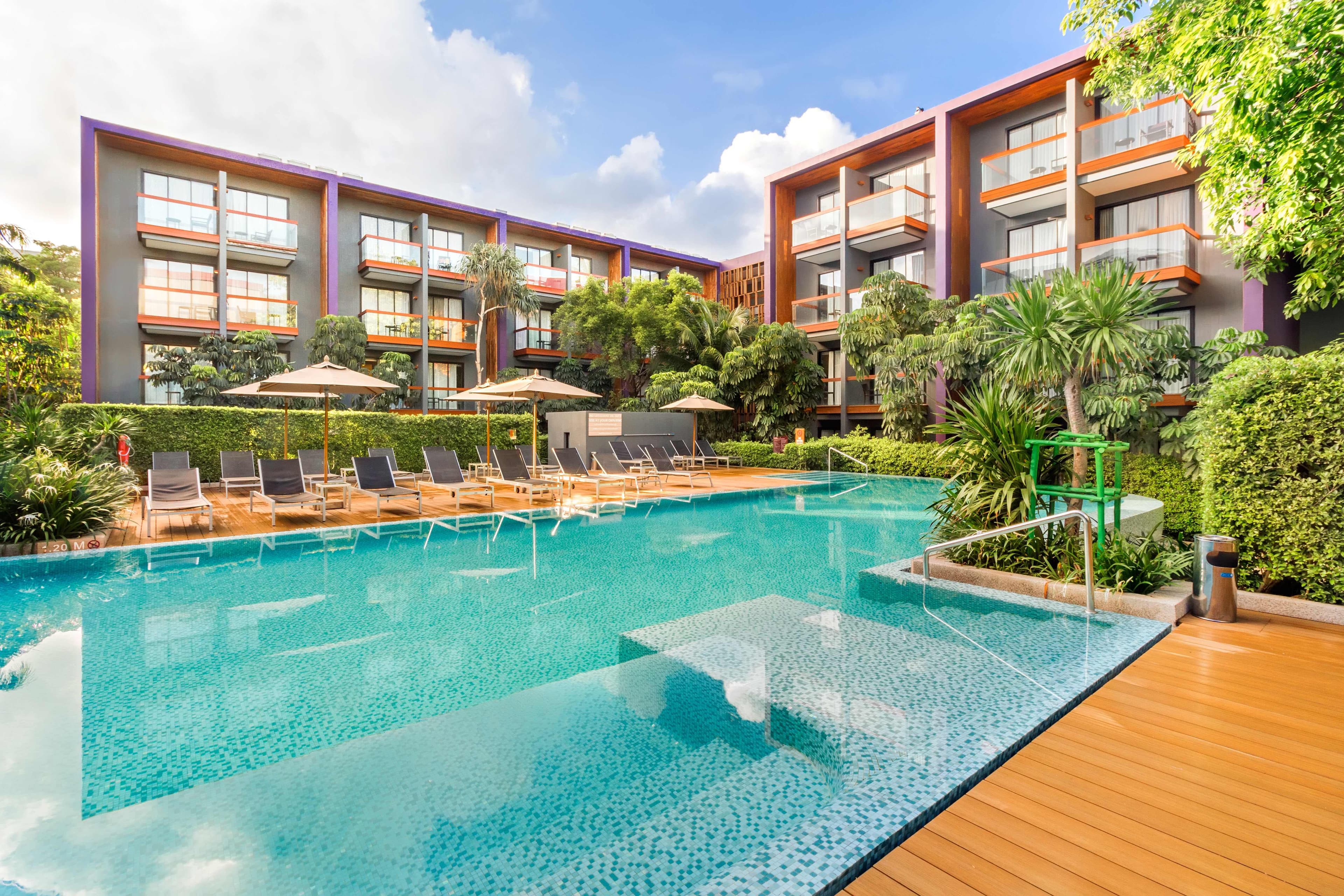 Holiday Inn Express Phuket Patong Beach Central Ansicht 7